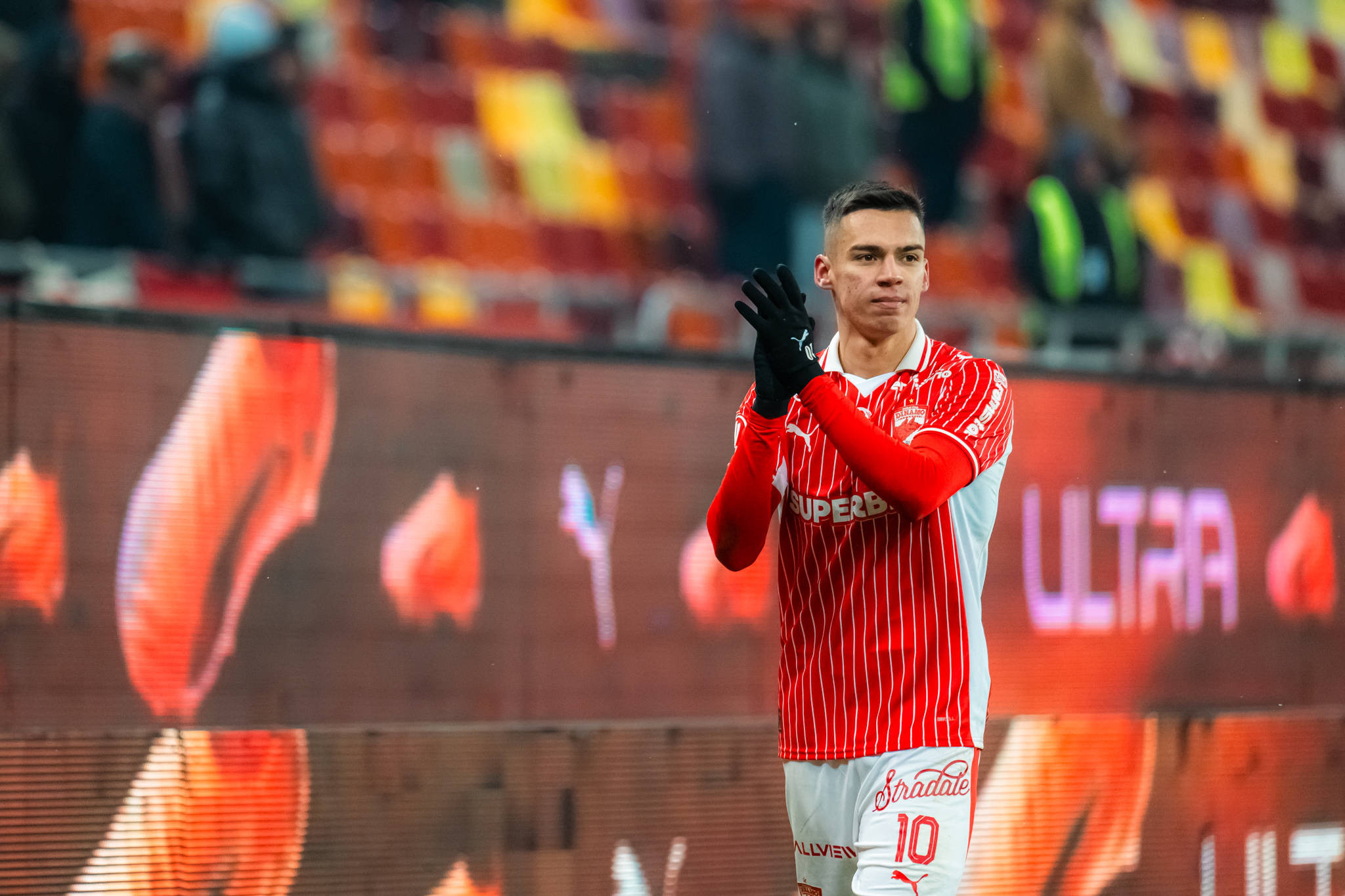 Cătălin Cîrjan nu convinge pe toată lumea: ”Nu mi se pare extraordinar, fantastic”