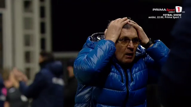 Ce gafă! Neagoe și-a pus mâinile în cap după ce a văzut greșeala din Petrolul - FC Argeș