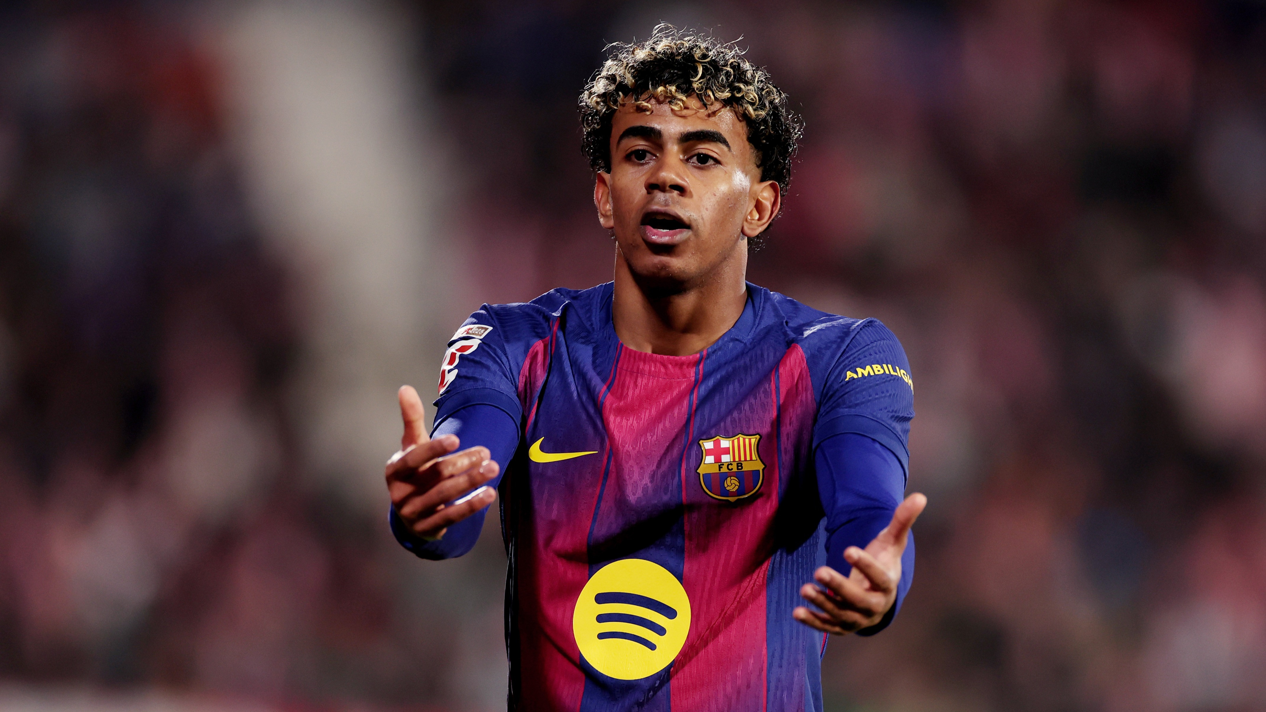 Bomba de la miezul nopții: Barcelona, bătută după un meci incredibil, a pierdut șefia clasamentului!