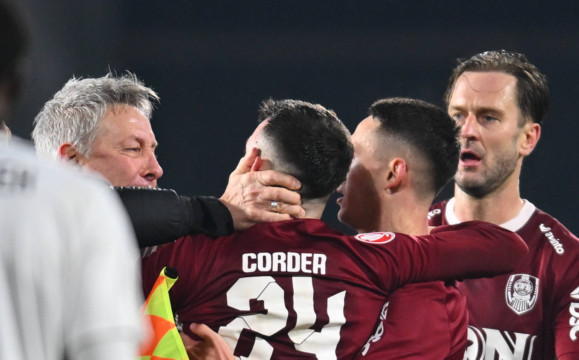 Ravagii! Ce sancțiuni au mai primit Bergodi și Cordea în afară de suspendări. CFR și ”U”, pedepsite și ele