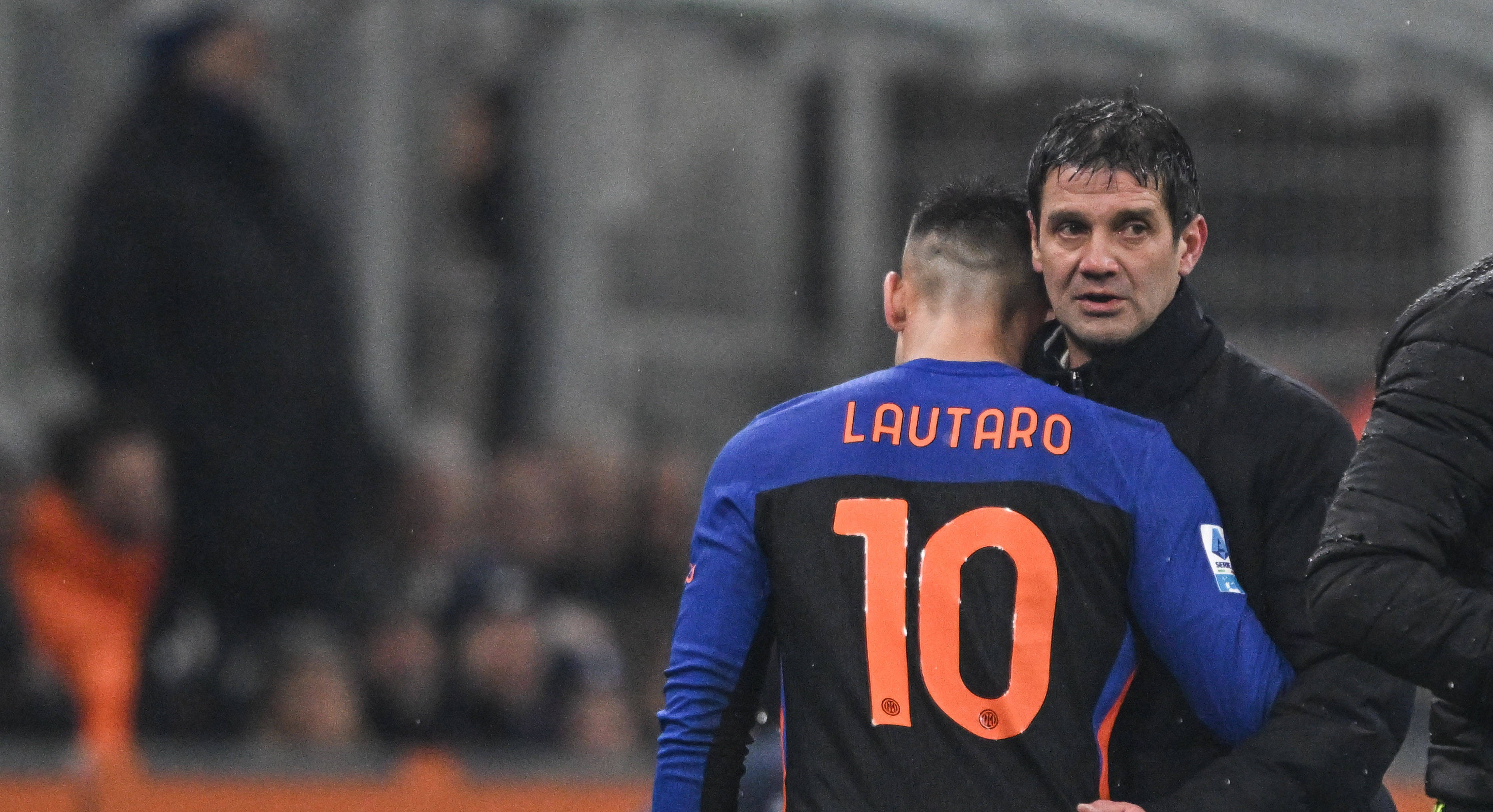 Probleme mari pentru Cristi Chivu! Lautaro Martinez, OUT: „Va lipsi mult timp”