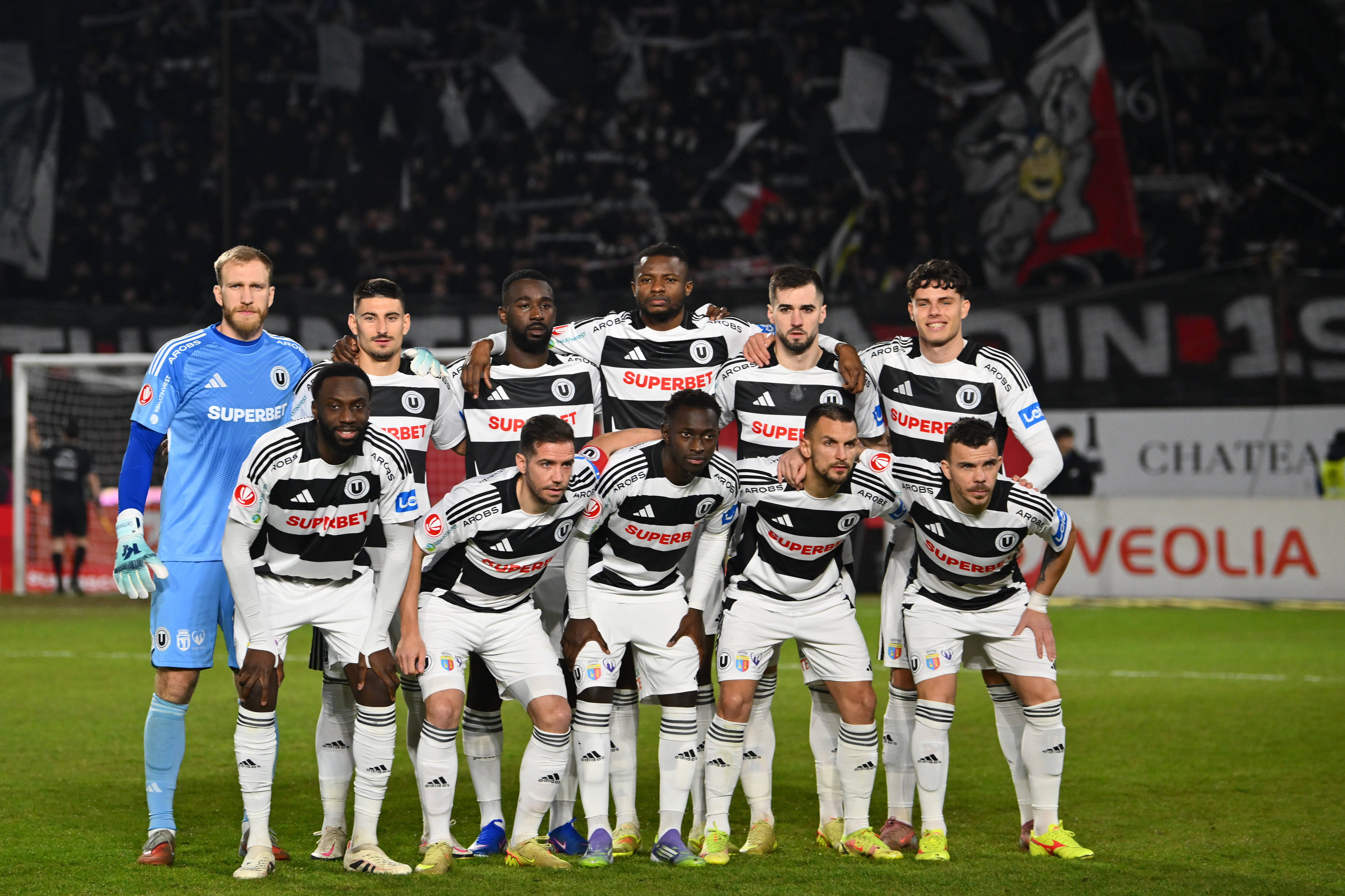 Îl are idol pe Zidane și a jucat împotriva lui Neymar și Mbappe! Drammeh, mijlocașul lui U Cluj, e susținut la fiecare meci de rude din Gambia și Senegal