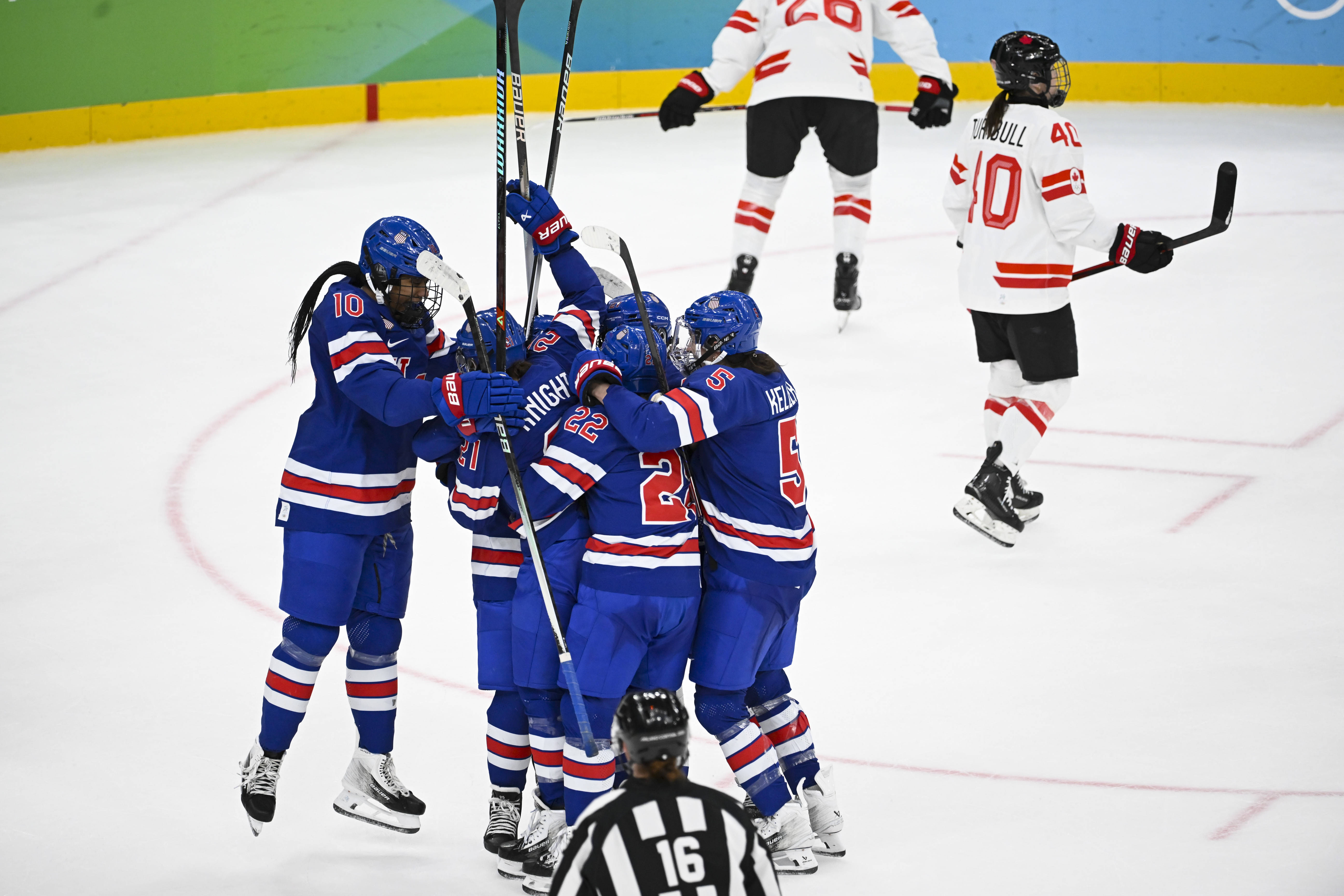 Un puc de fericire! Amercancele exultă la Jocurile Olimpice de iarnă: cu ce scor s-a terminat finala contra Canadei