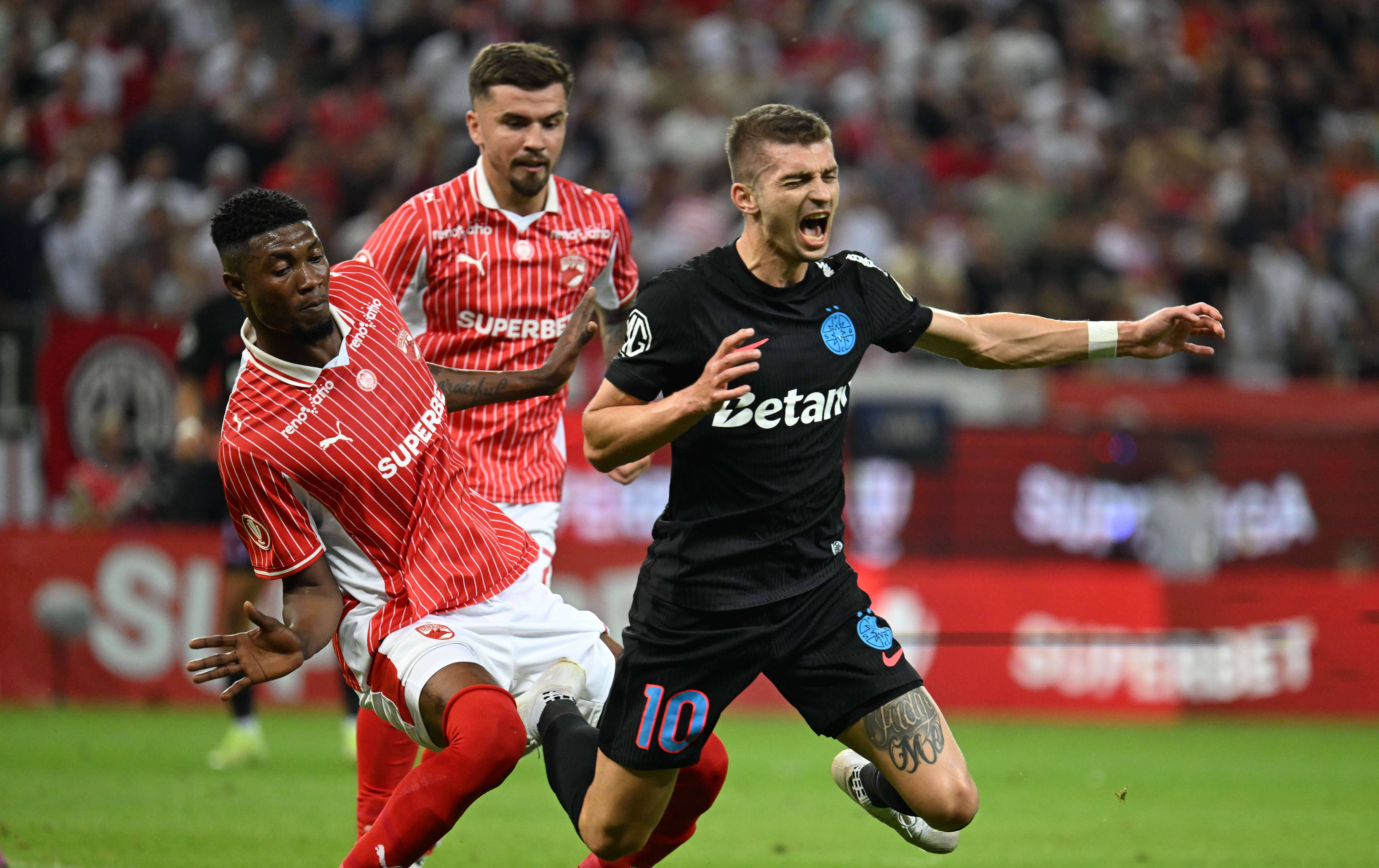 Dinamo, arbitru pentru intrarea lui FCSB în play-off! Calculele pentru top 6 după meciurile de vineri