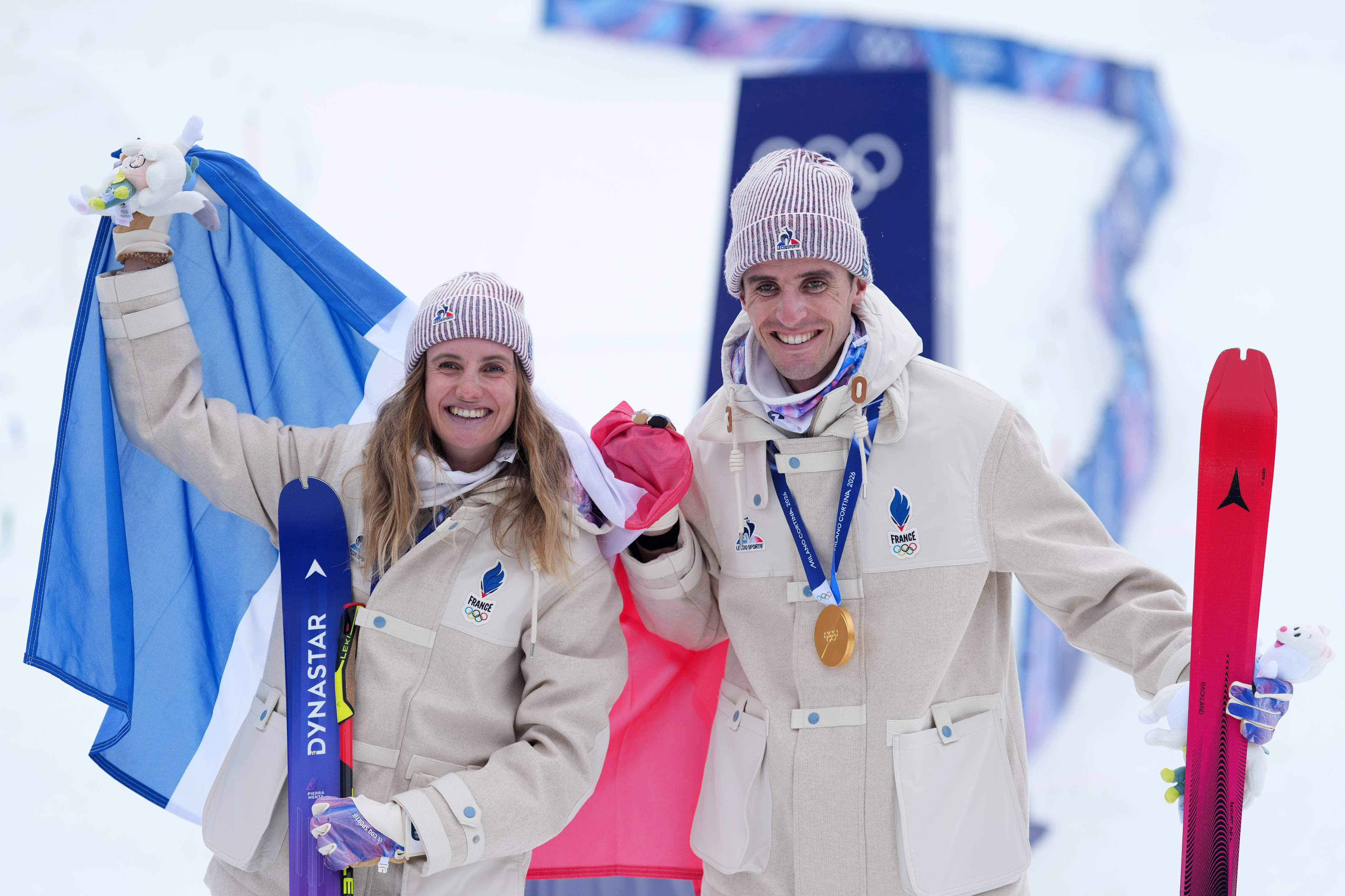 Spectaculos la Jocurile Olimpice de iarnă! Cine sunt medaliații cu aur de la ștafetă mixtă la schi alpinism