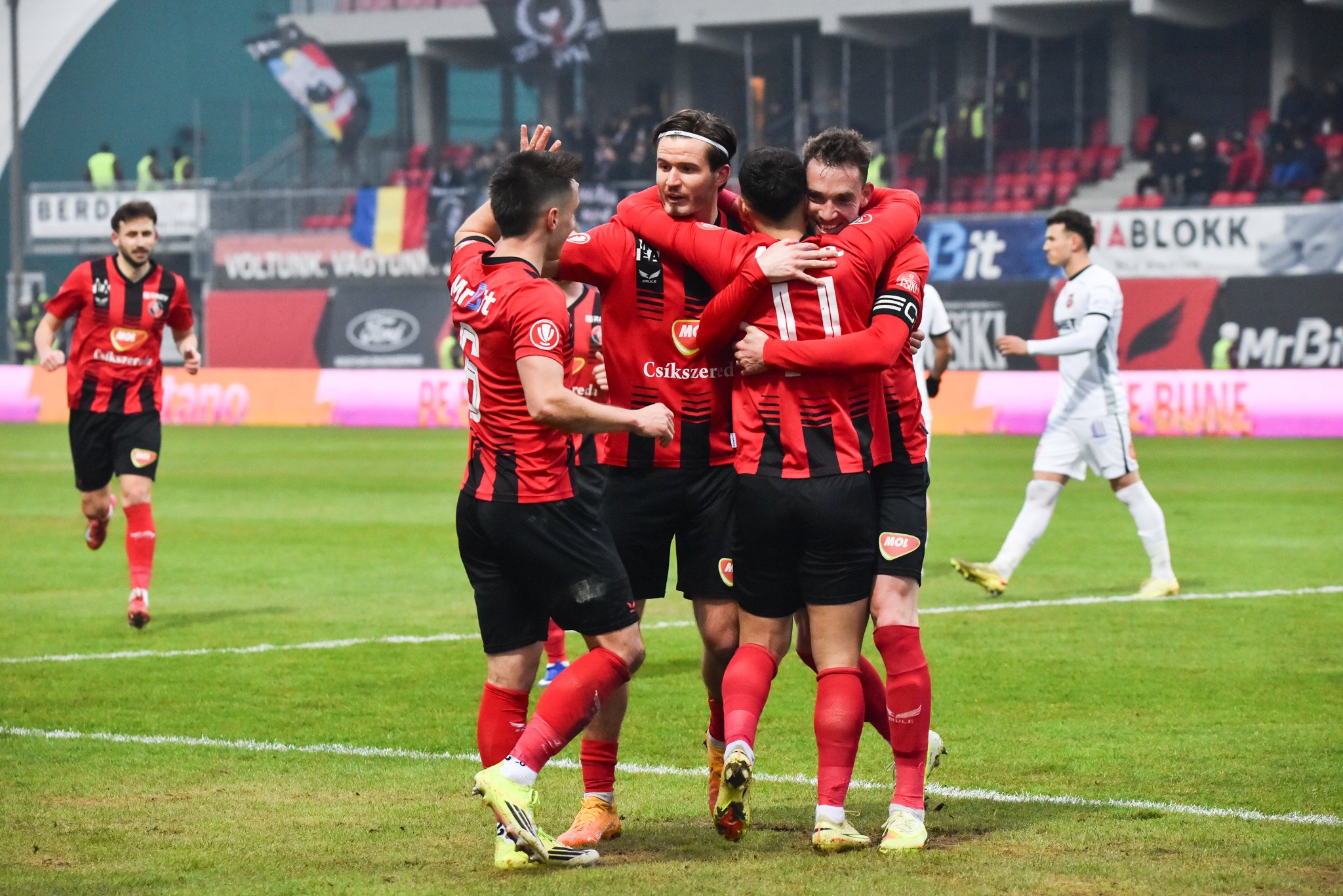 Csikszereda - Hermannstadt 2-1: victorie uriașă pentru ciucani printr-un eurogol!