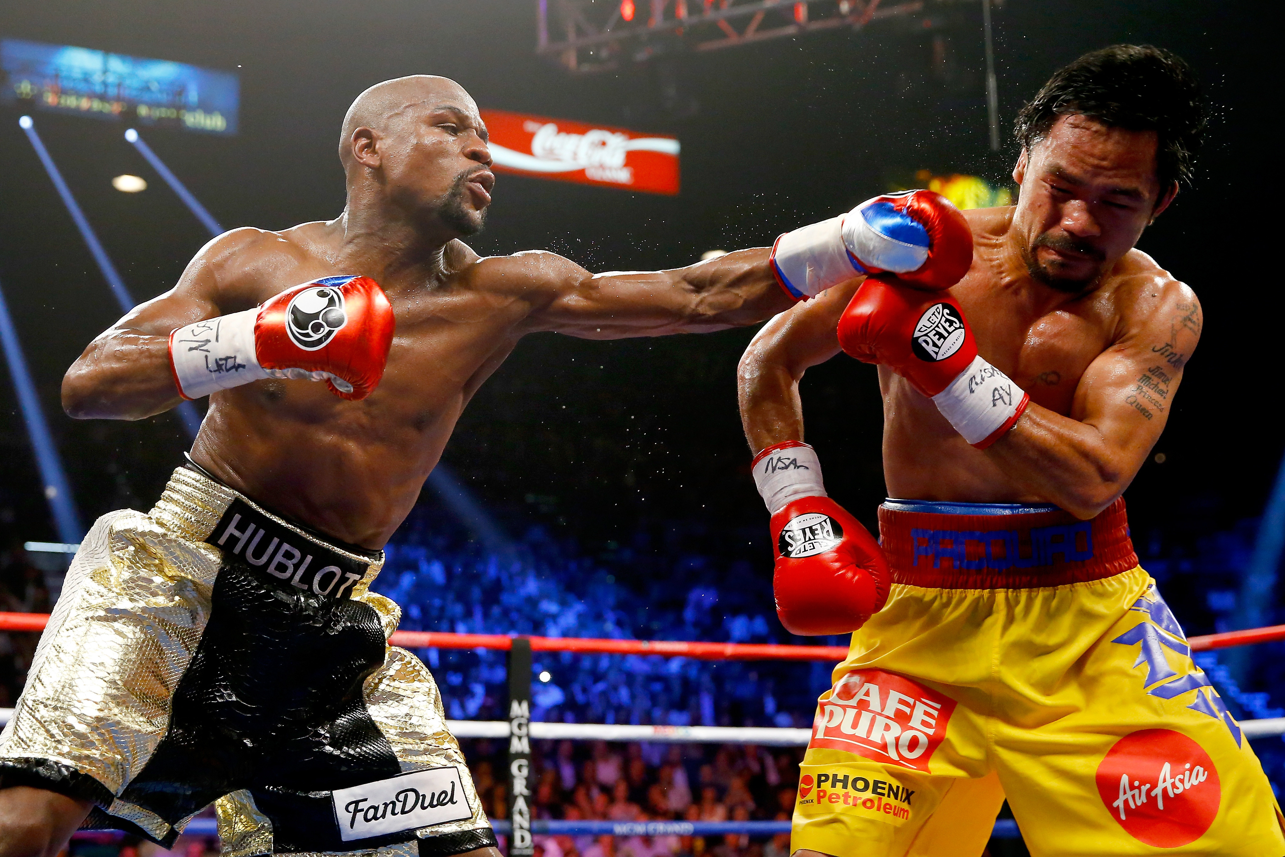 Anunțul momentului în lumea boxului: Manny Pacquiao vs. Floyd Mayweather!