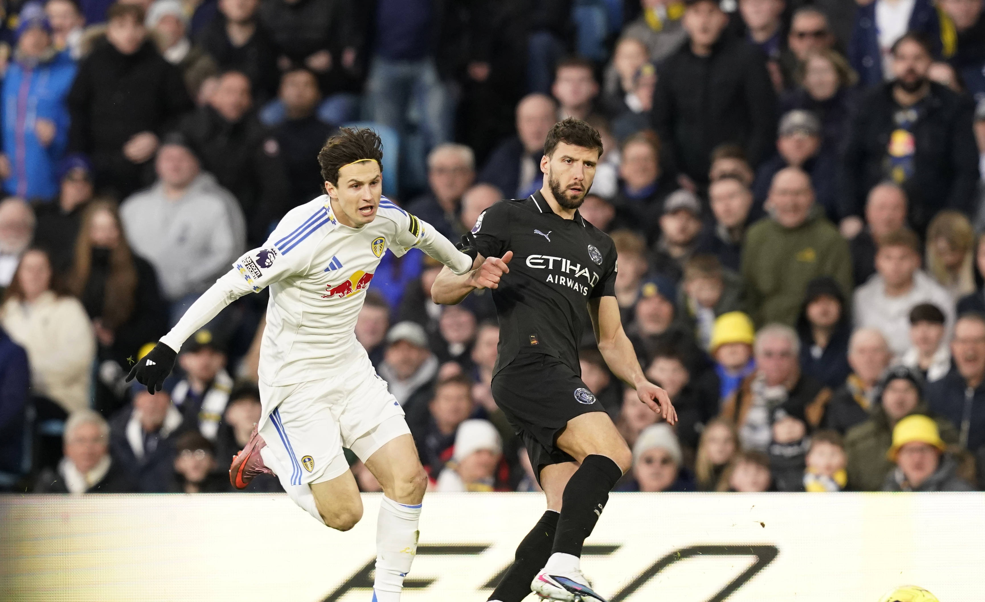 ACUM: Leeds - Manchester City 0-0 e în direct pe VOYO! Meci tare în Premier League