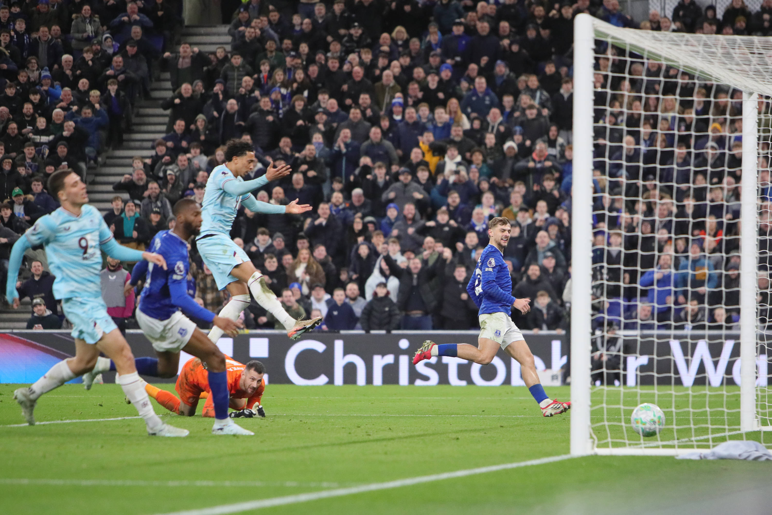 Everton - Burnley a fost pe VOYO! Gazdele urcă spre Europa, oaspeții se duc spre Championship