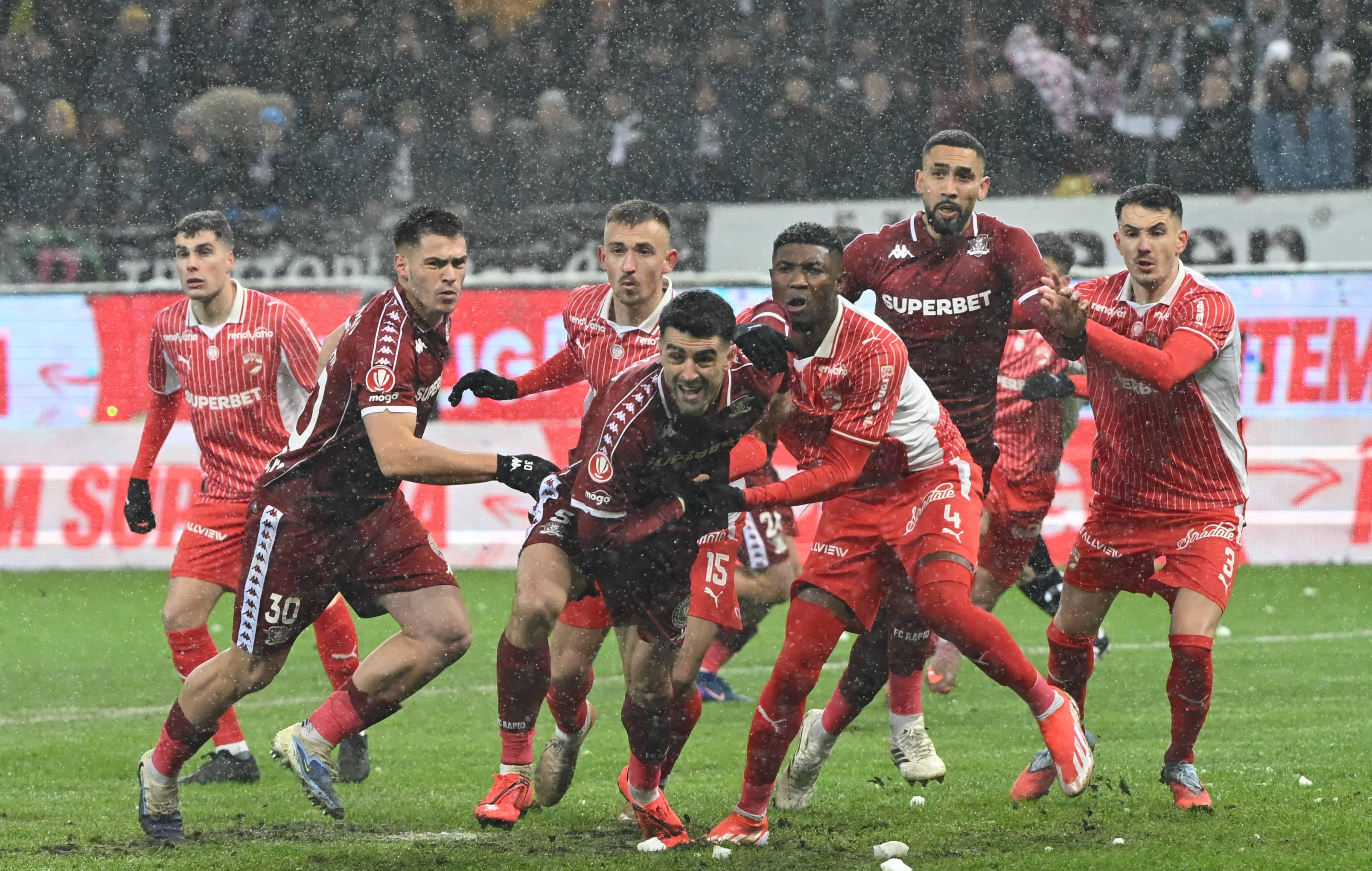 Rapid și Dinamo, sancționate drastic după derby-ul din etapa 28! Cât au de plătit echipele