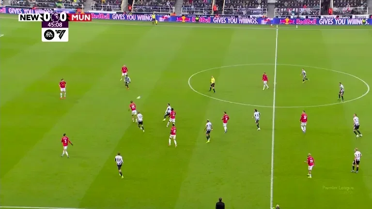 Newcastle - Manchester United | Minutul 45+1: Cartonaș roșu pentru Newcastle!