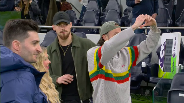 Cum a fost surprins Radu Drăgușin după ce a fost lăsat în afara lotului la Tottenham - Crystal Palace