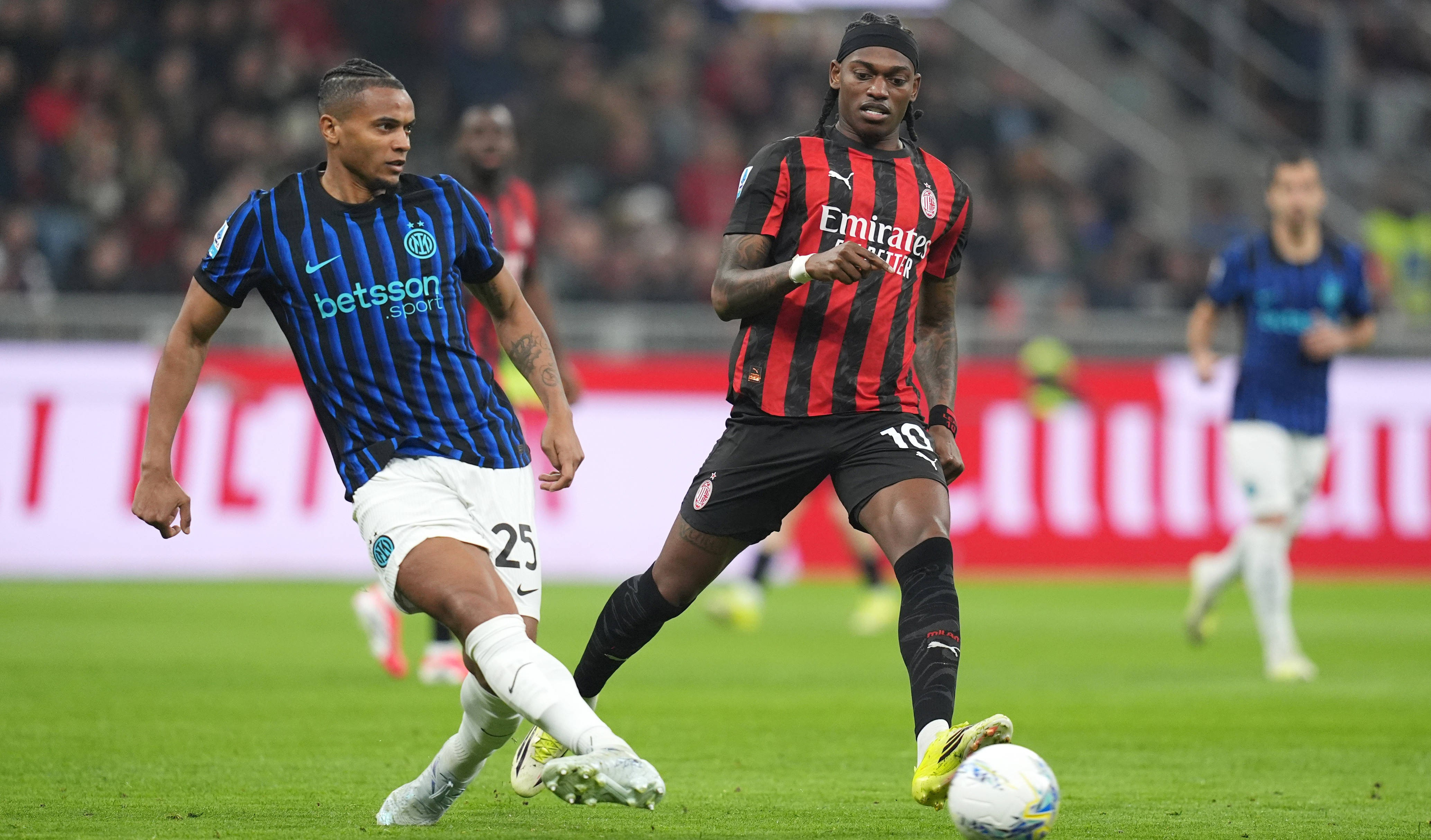 AC Milan - Inter 1-0 | Se reaprinde lupta în Italia! Echipa lui Chivu le permite „diavolilor milanezi” să viseze la Scudetto