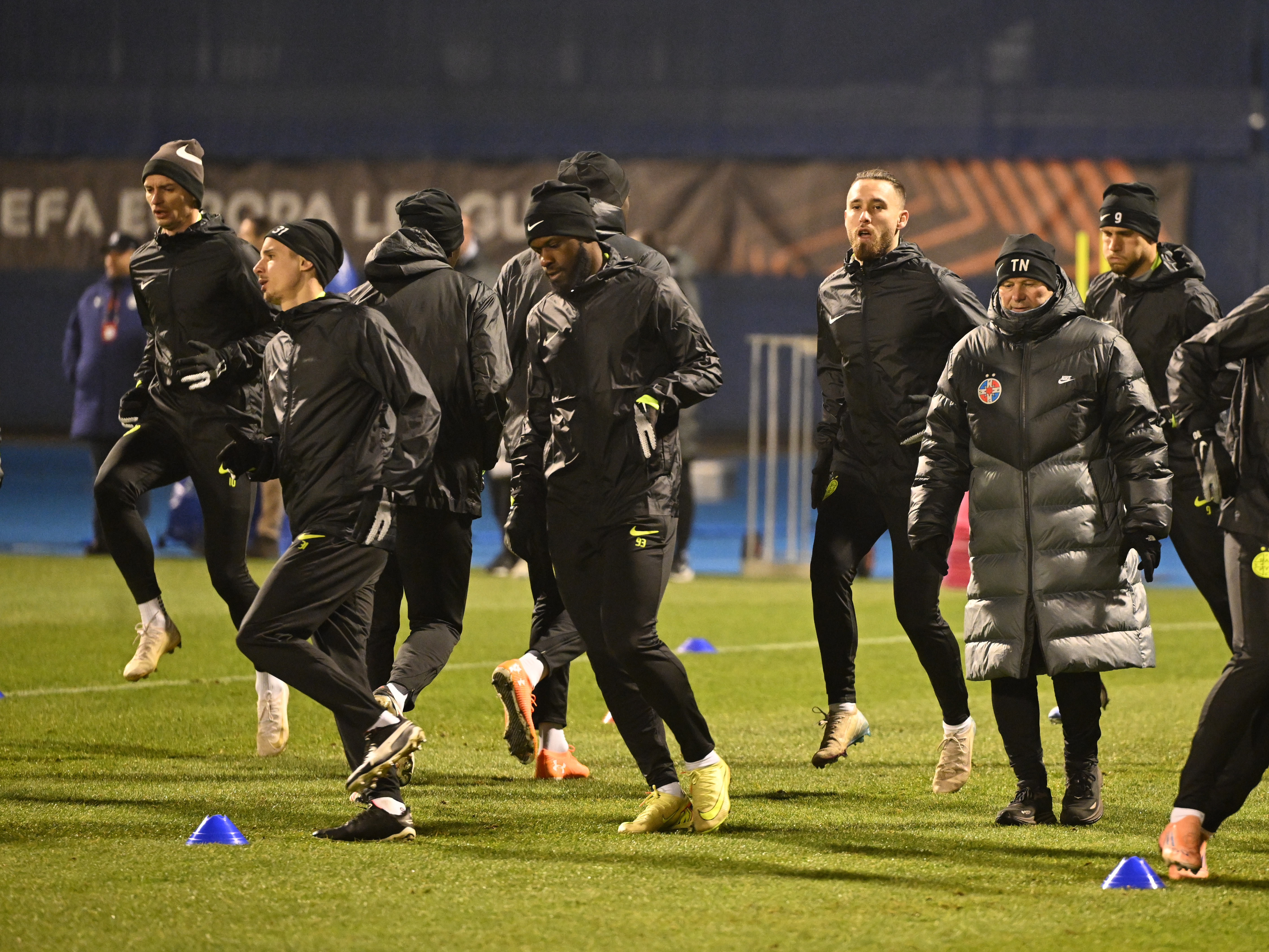 ”A mai căzut un cap” la FCSB! Încă o plecare după instalarea lui Mirel Rădoi pe bancă