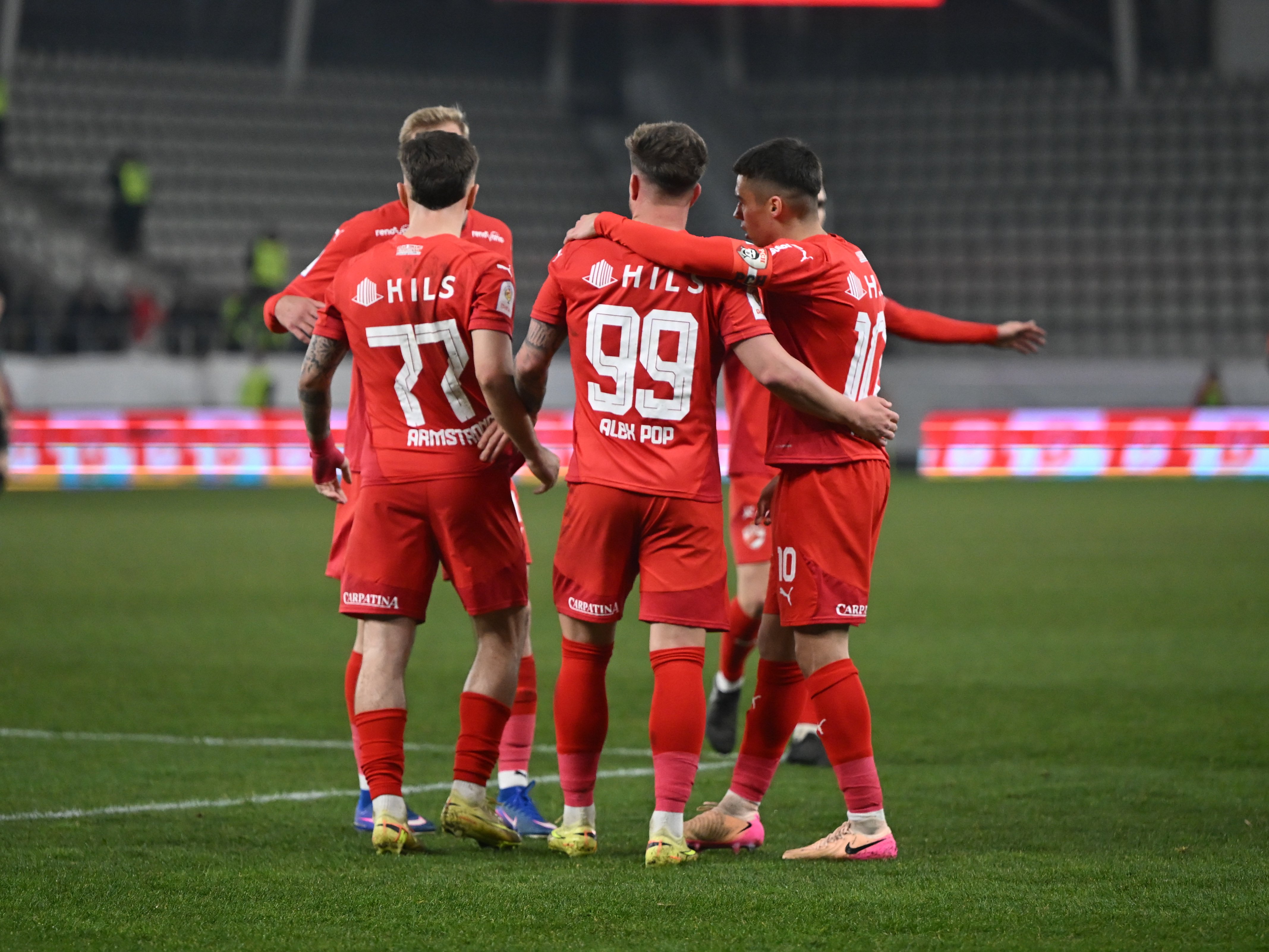 Fotbalistul lui Dinamo, pus la zid: „Vorbește mai mult decât joacă”