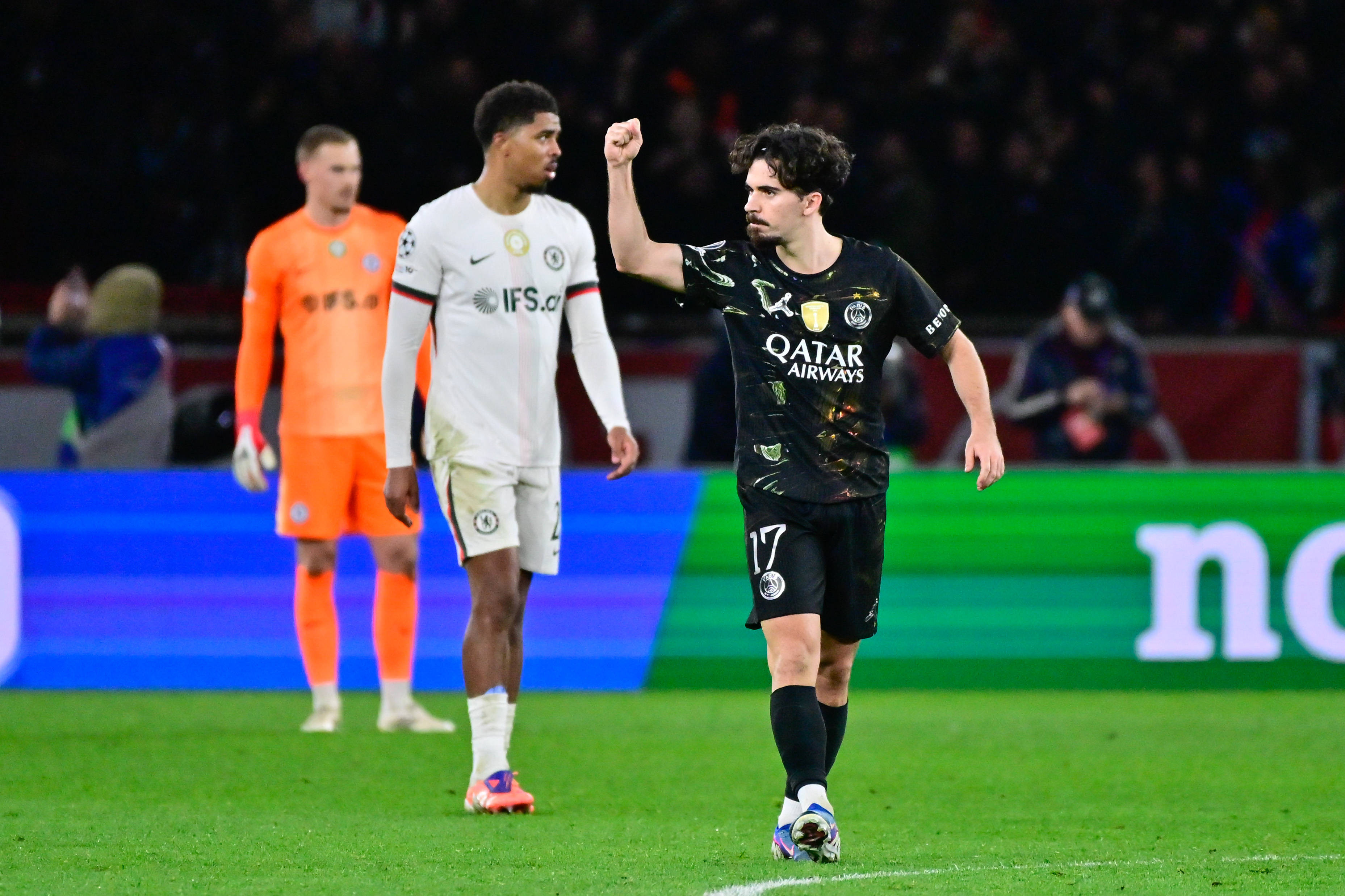 UEFA Champions League | PSG - Chelsea 4-2, Bodo/Glimt - Sporting 3-0. Show la ”masa bogaților”