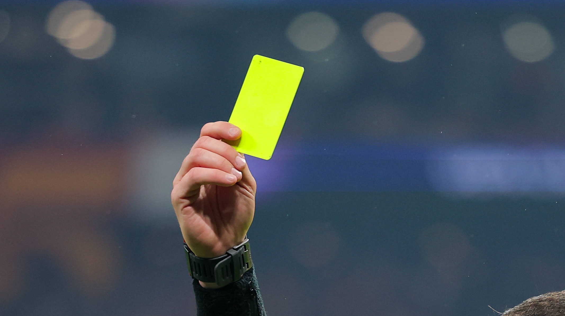 Cine arbitrează Rapid - Dinamo. Derby-ul e sâmbătă, de la 21:00