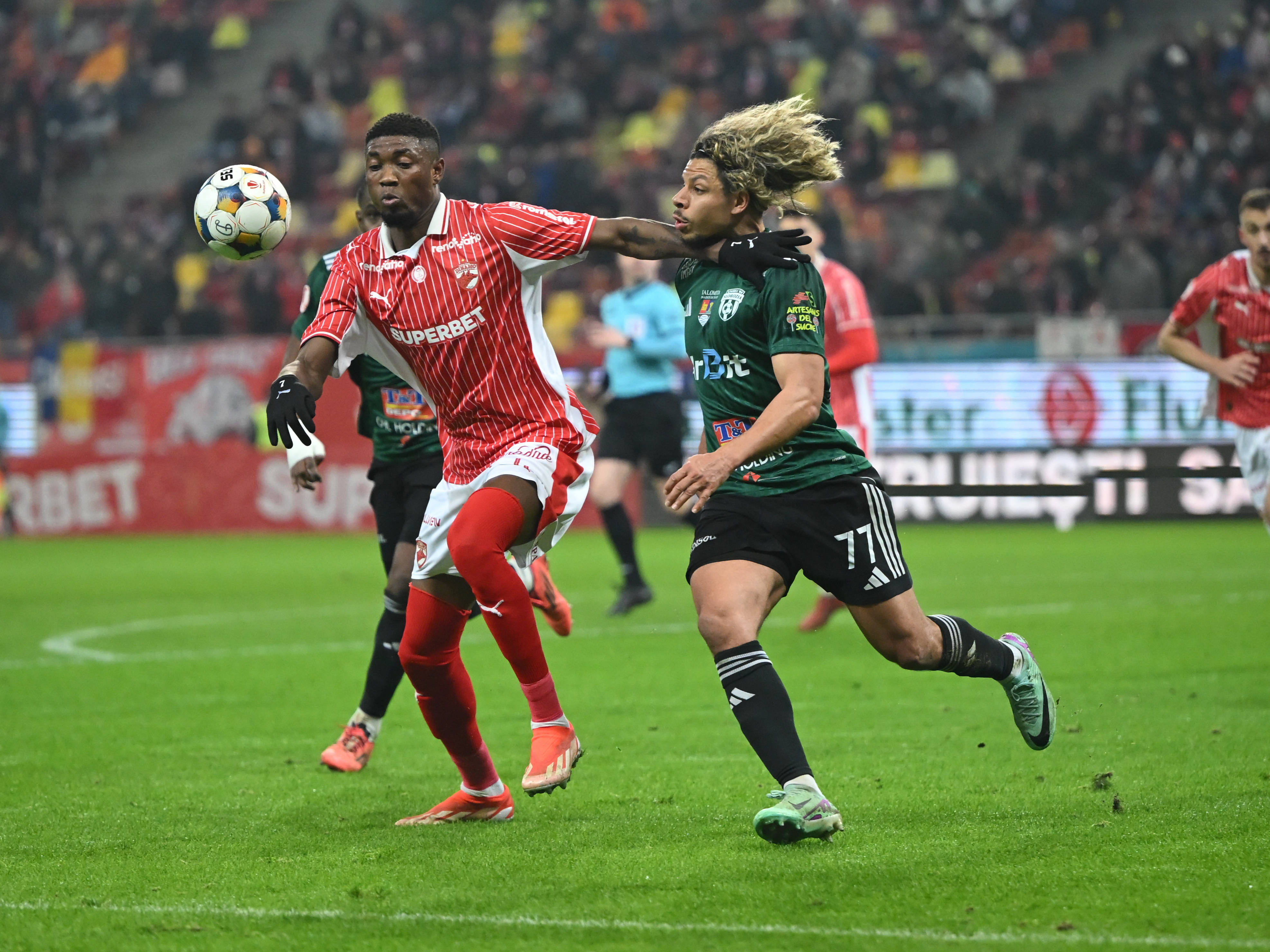 Kennedy Boateng a aflat cât va lipsi, după accidentarea suferită în meciul cu CFR Cluj