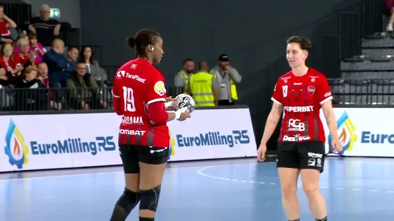 Liga Florilor | Gloria Bistrița - Rapid, primele cinci minute ale părții secunde