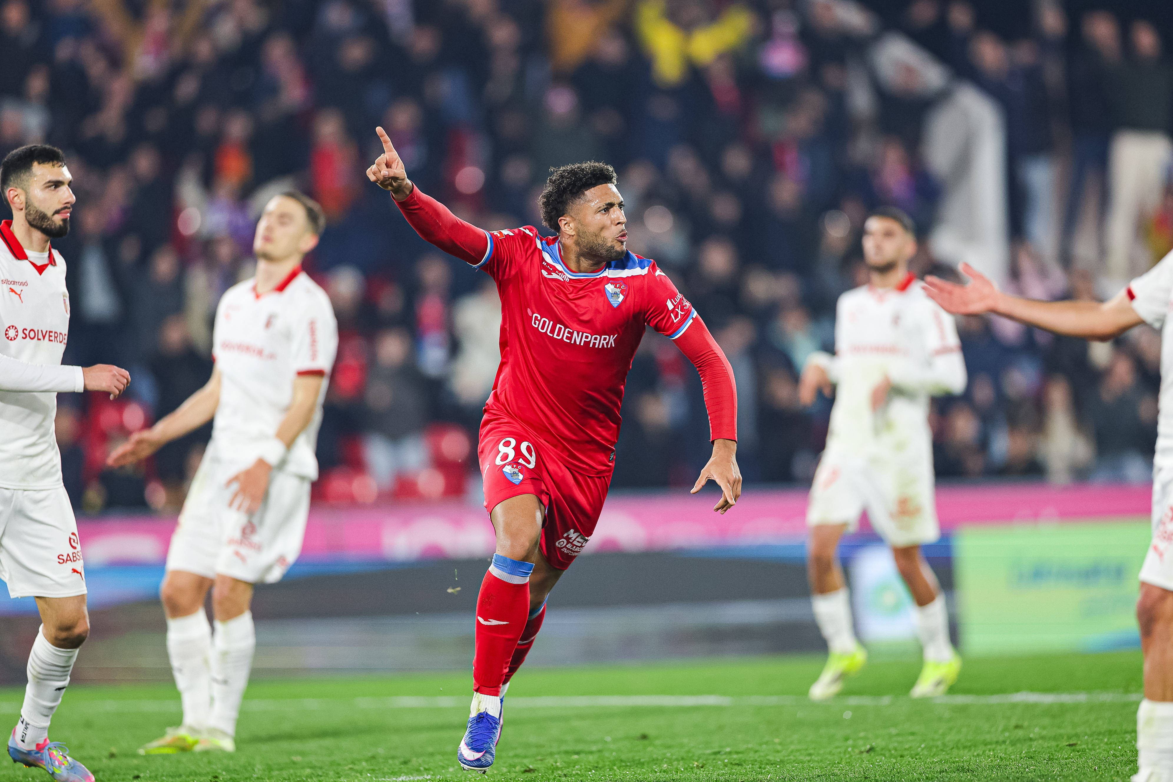 Fiul unui fost jucător de la FCSB, pe val în Portugalia! Tocmai a fost desemnat jucătorul lunii
