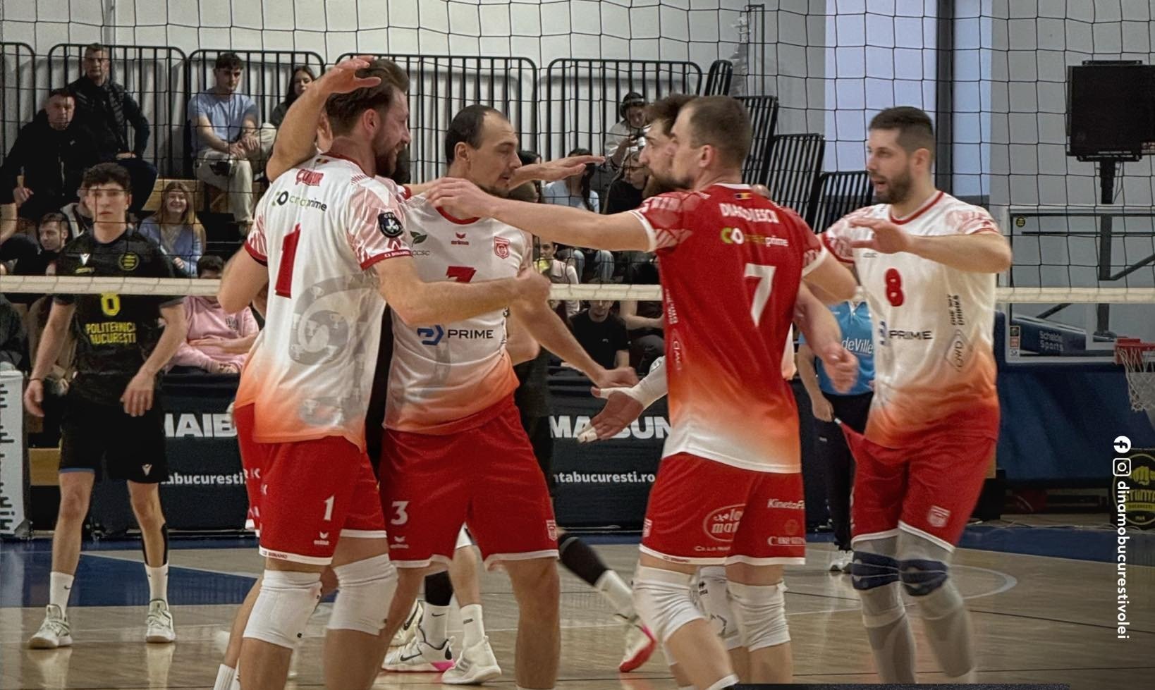 Dinamo a făcut spectacol la Politehnică! Branimir Grozdanov și Mircea Peța au fost maeștri de ceremonii