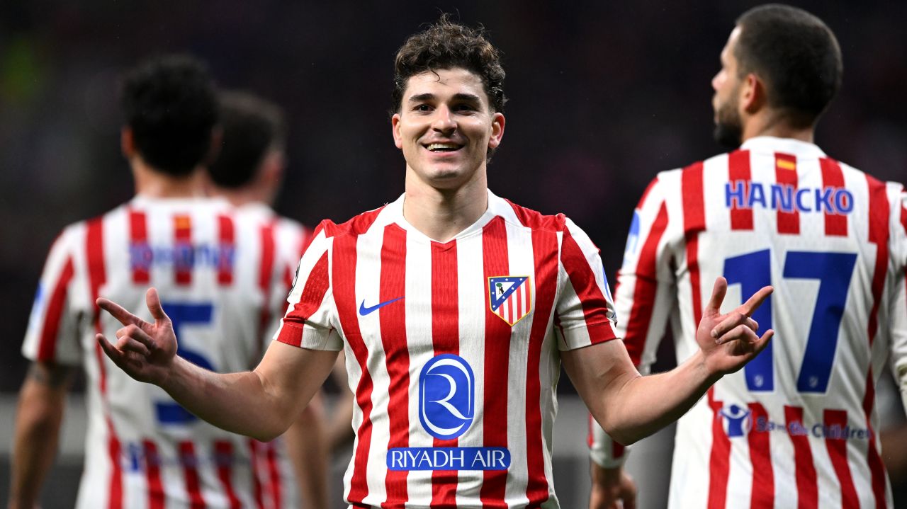 Julian Alvarez s-a săturat și ia măsuri: ce se întâmplă cu transferul la Barcelona