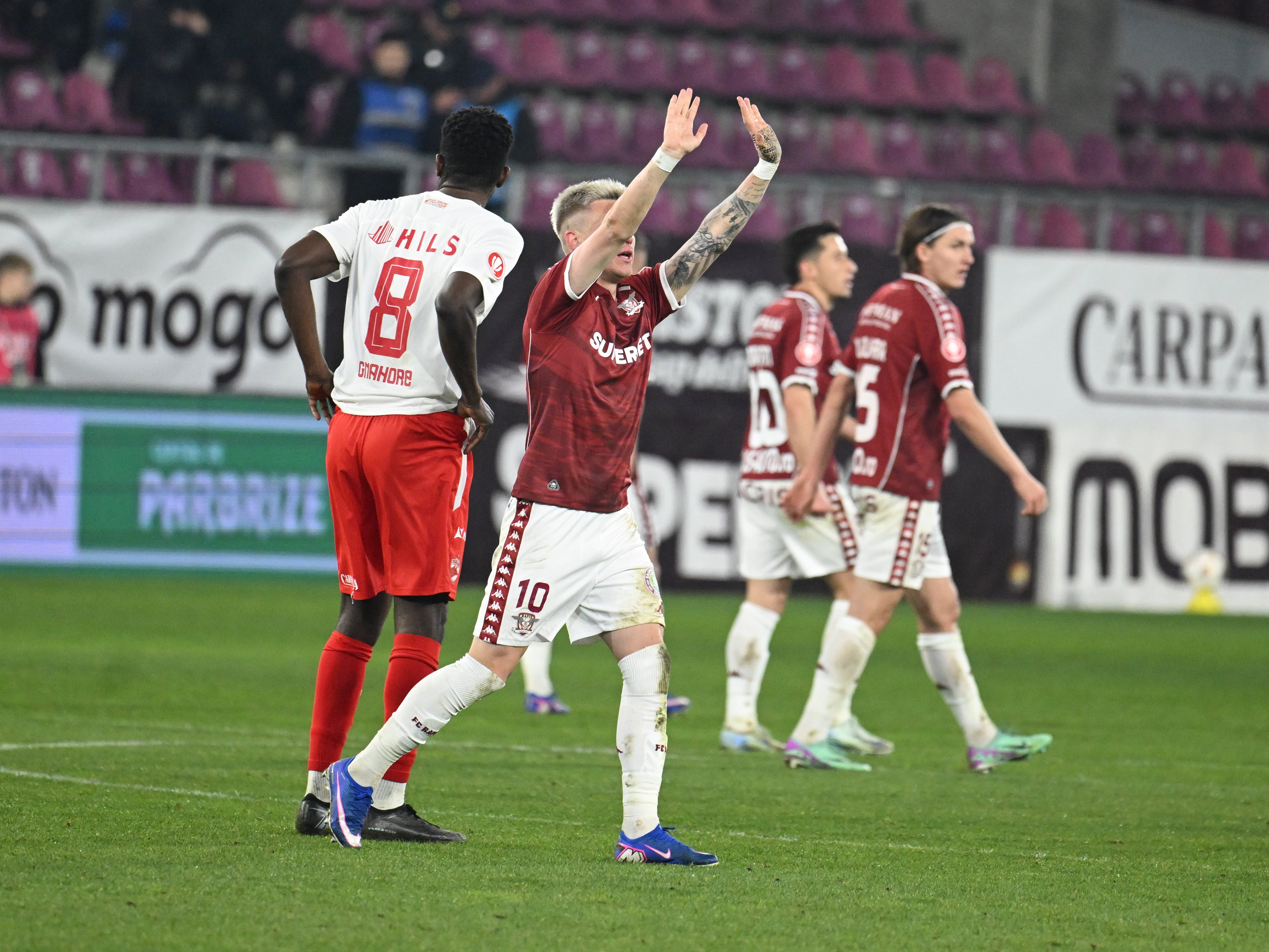 S-a schimbat liderul în Superligă! Cum arată play-off-ul după Rapid - Dinamo 3-2