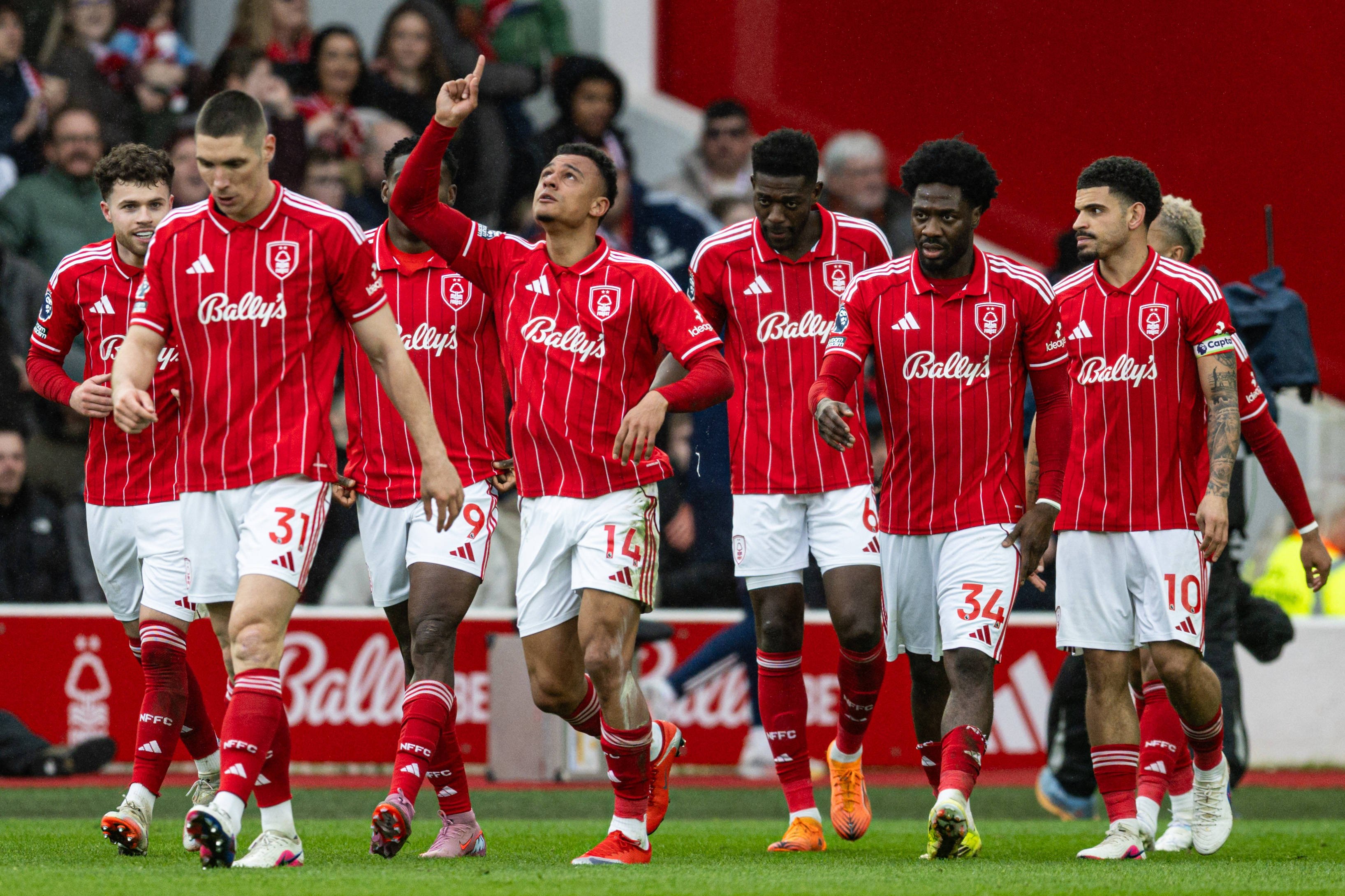 Ndoye s-a bucurat degeaba! De ce a fost anulat golul din Nottingham Forest - Fulham