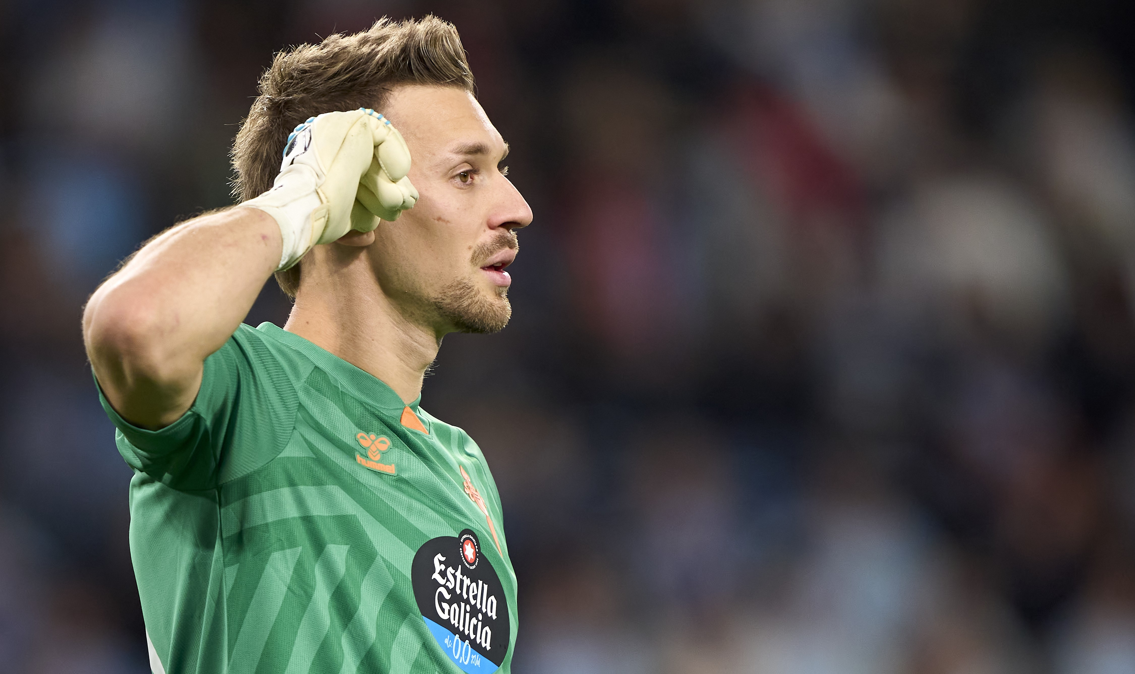 Ionuț Radu, omul meciului Betis - Celta Vigo 1-1! Nota primită după un miracol între buturi