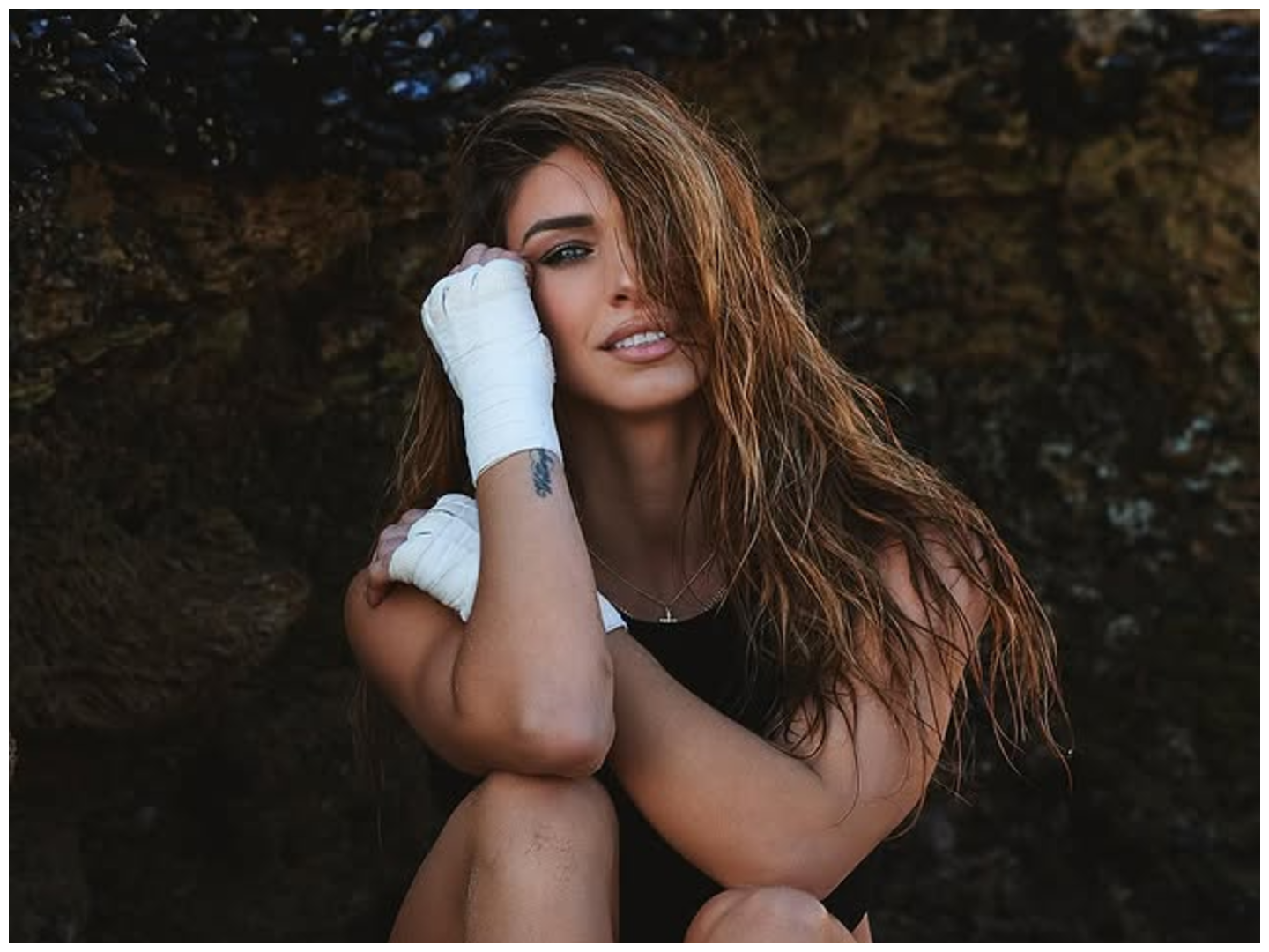 Mămica războinică! Campioana din UFC arată fantastic la 32 de ani