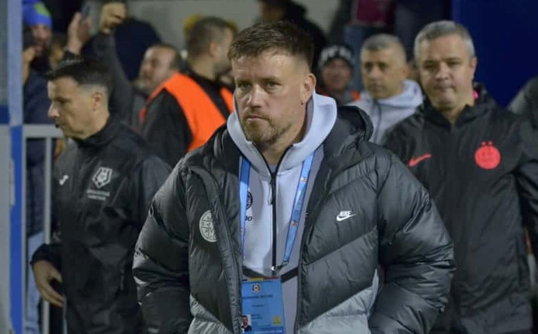 Două variante pentru Mihai Pintilii: "Ori merg cu Elias, ori acolo principal cu mare drag"