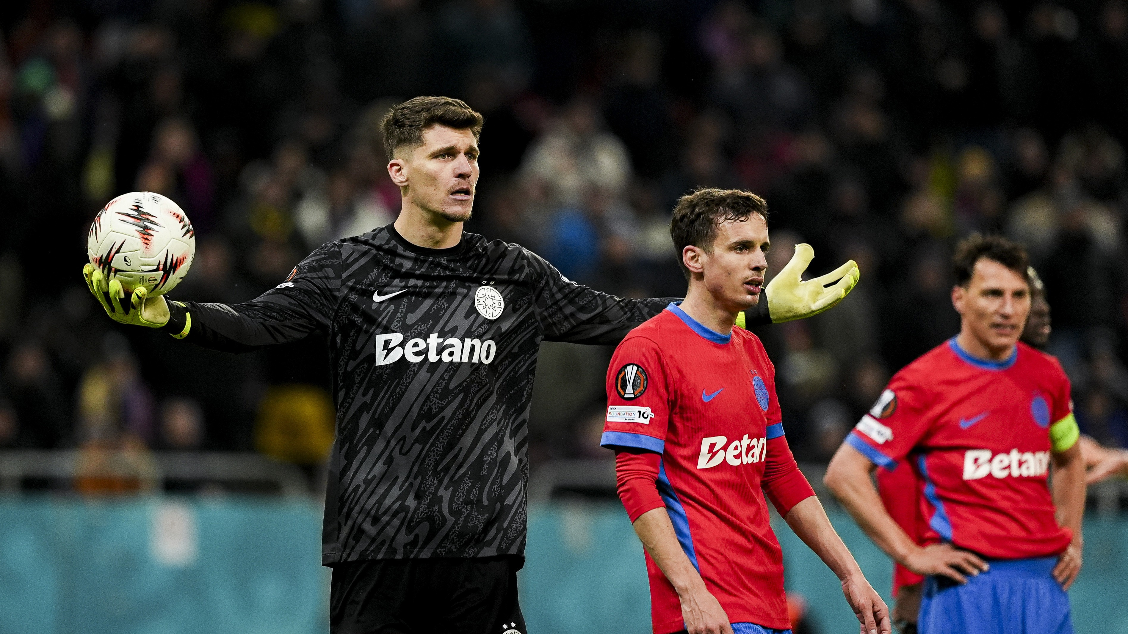 Jucătorul cel mai afectat de atacurile lui Becali: „E bosumflat, greu de motivat“