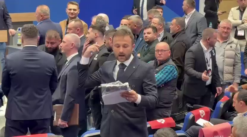 Nicio șansă! Câte voturi a obținut Ilie Drăgan în fața lui Răzvan Burleanu, la alegerile FRF