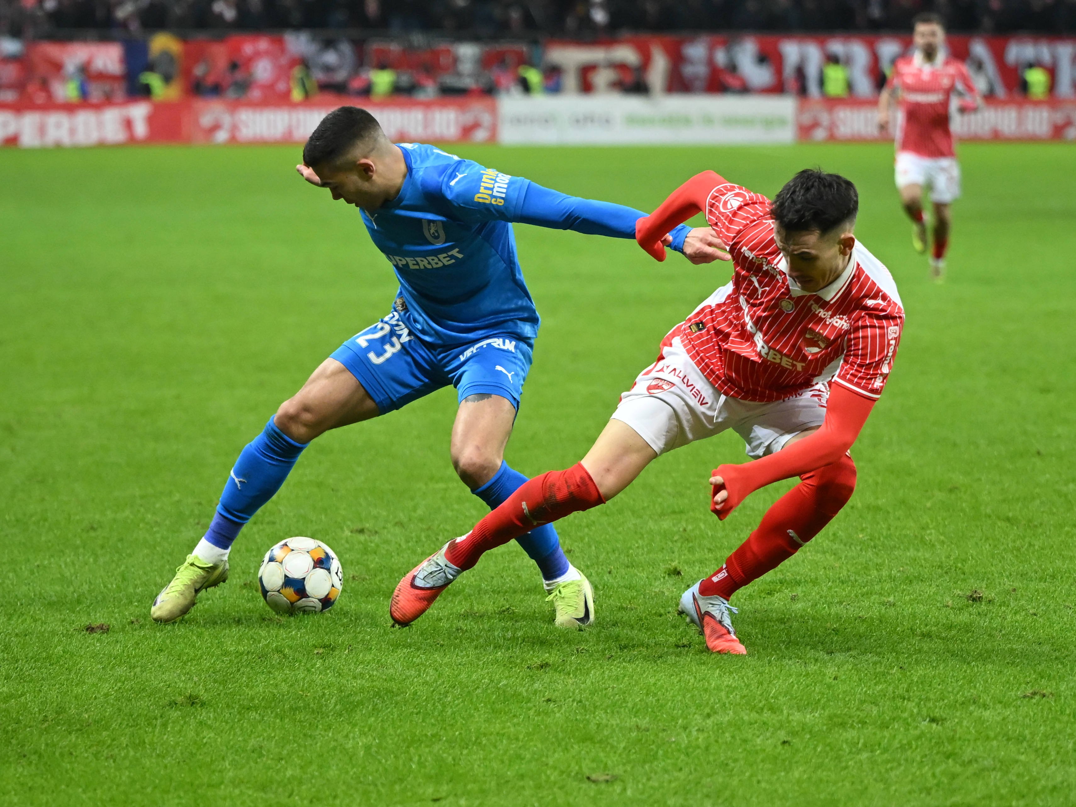 Dinamo - Craiova, azi, ora 20:30. Echipe probabile + cine este favorita caselor de pariuri + analiza și pronosticul lui Dan Chilom