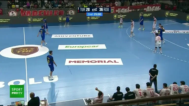 România învinge Turcia la handbal masculin, 37-32