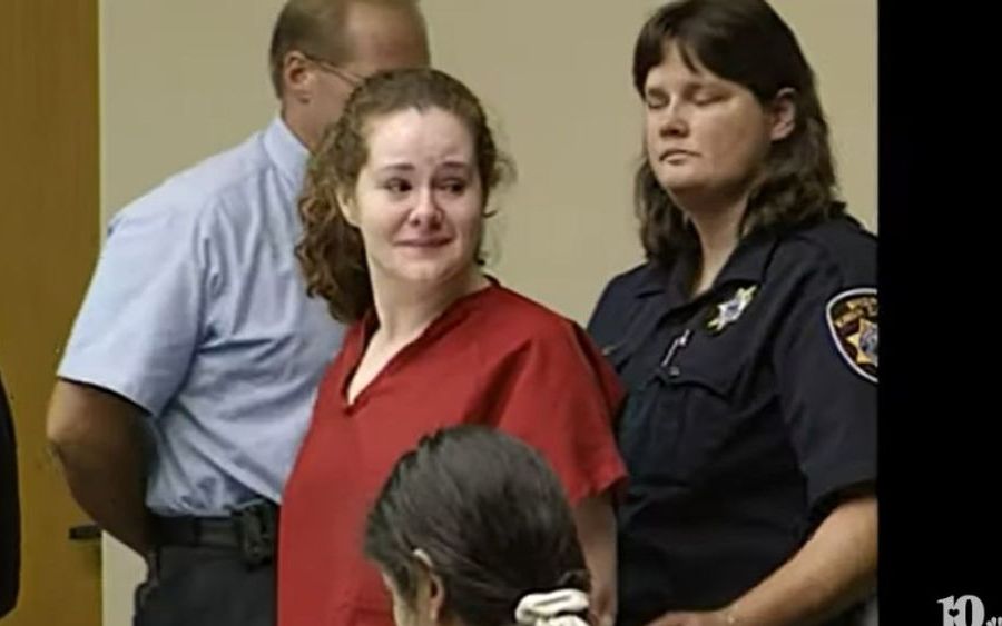 Christa Pike, singura femeie aflată pe culoarul morții în Tennessee, cere oprirea execuției. Ce motiv invocă deținuta