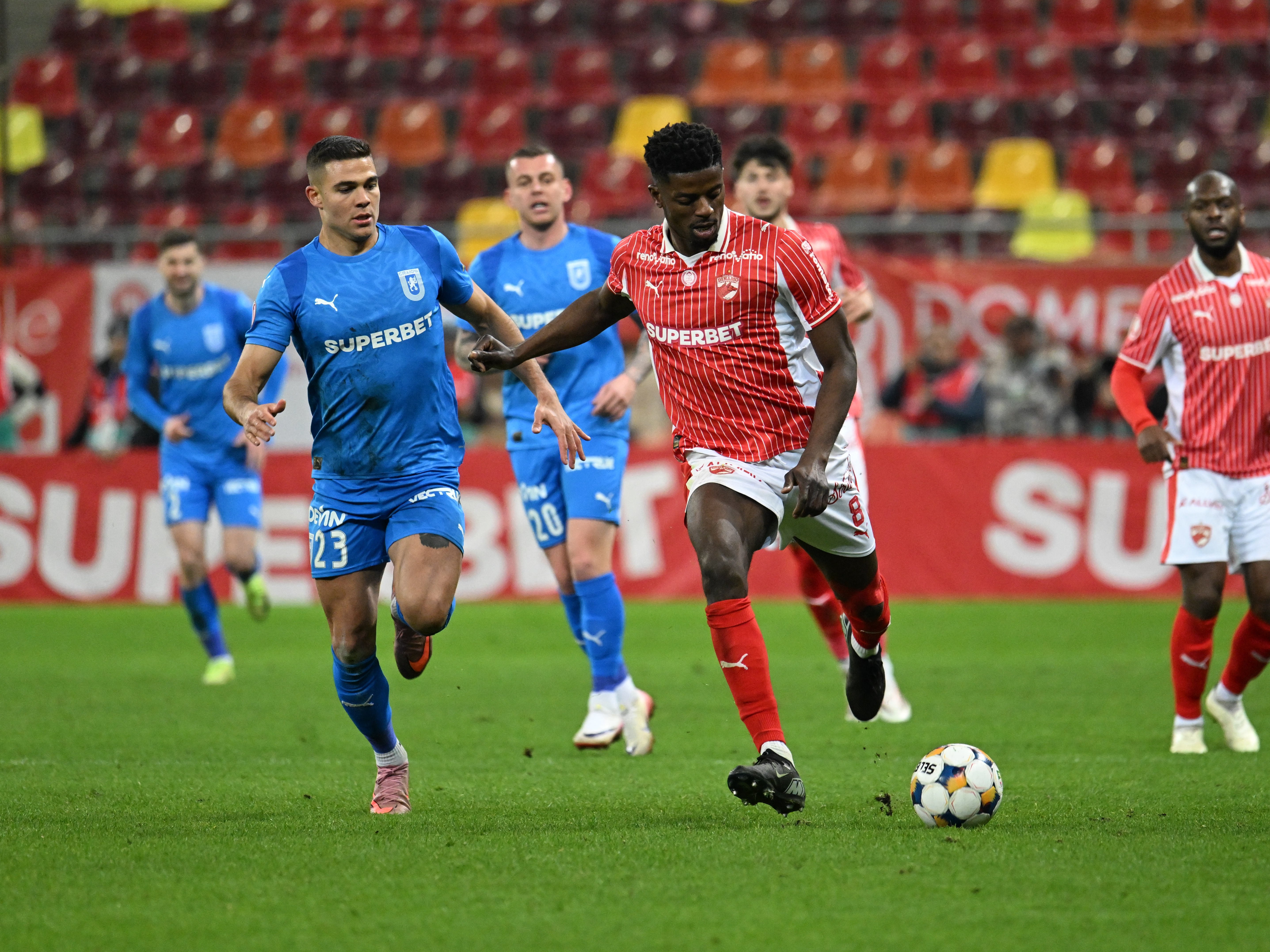 Dinamo bucuresti universitatea craiova play off superliga superbet 19032026 5