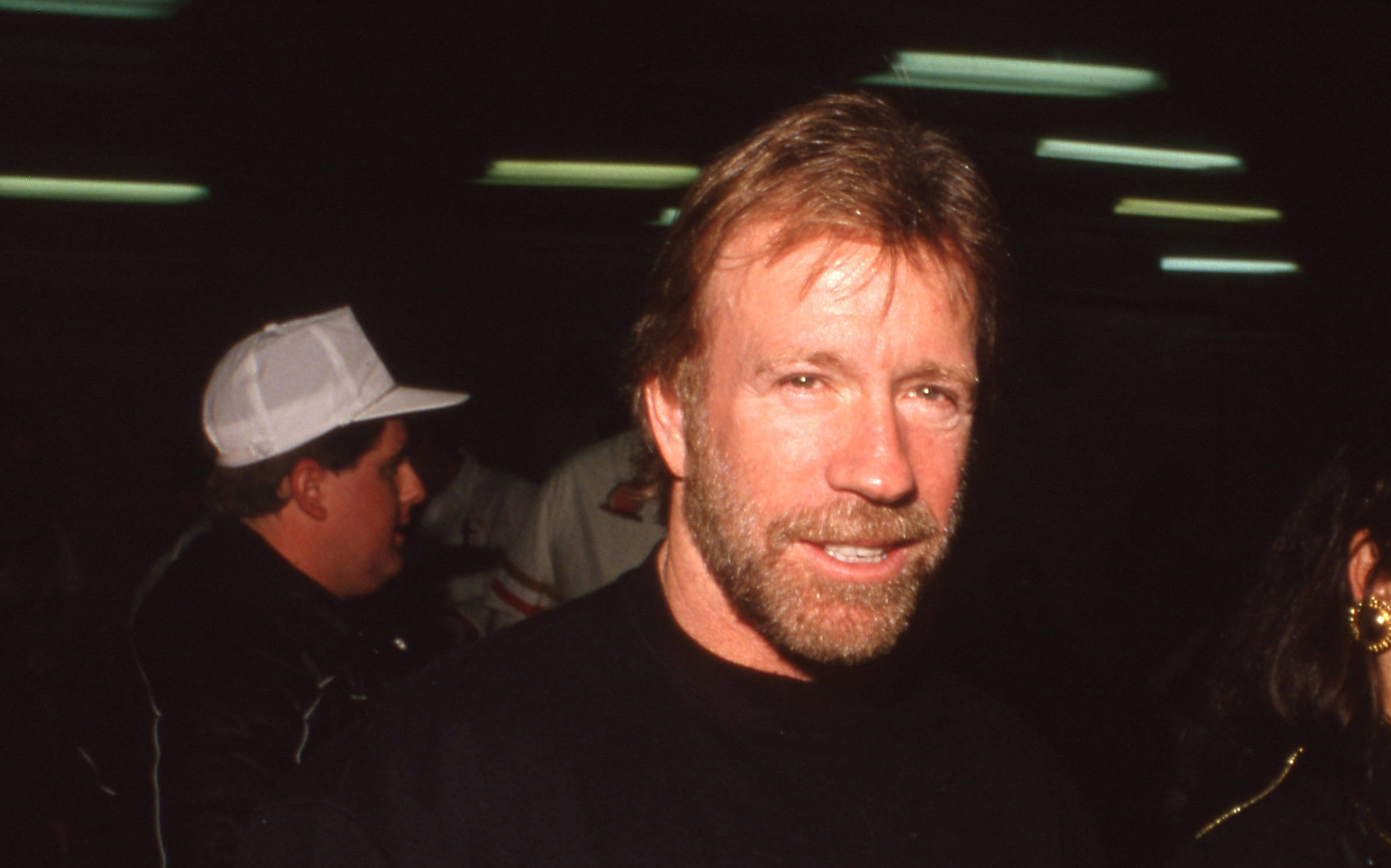 Secretele lui Chuck Norris! Și-a cunoscut fiica după 30 de ani. Ce spunea despre glumele cu el și care era preferata sa