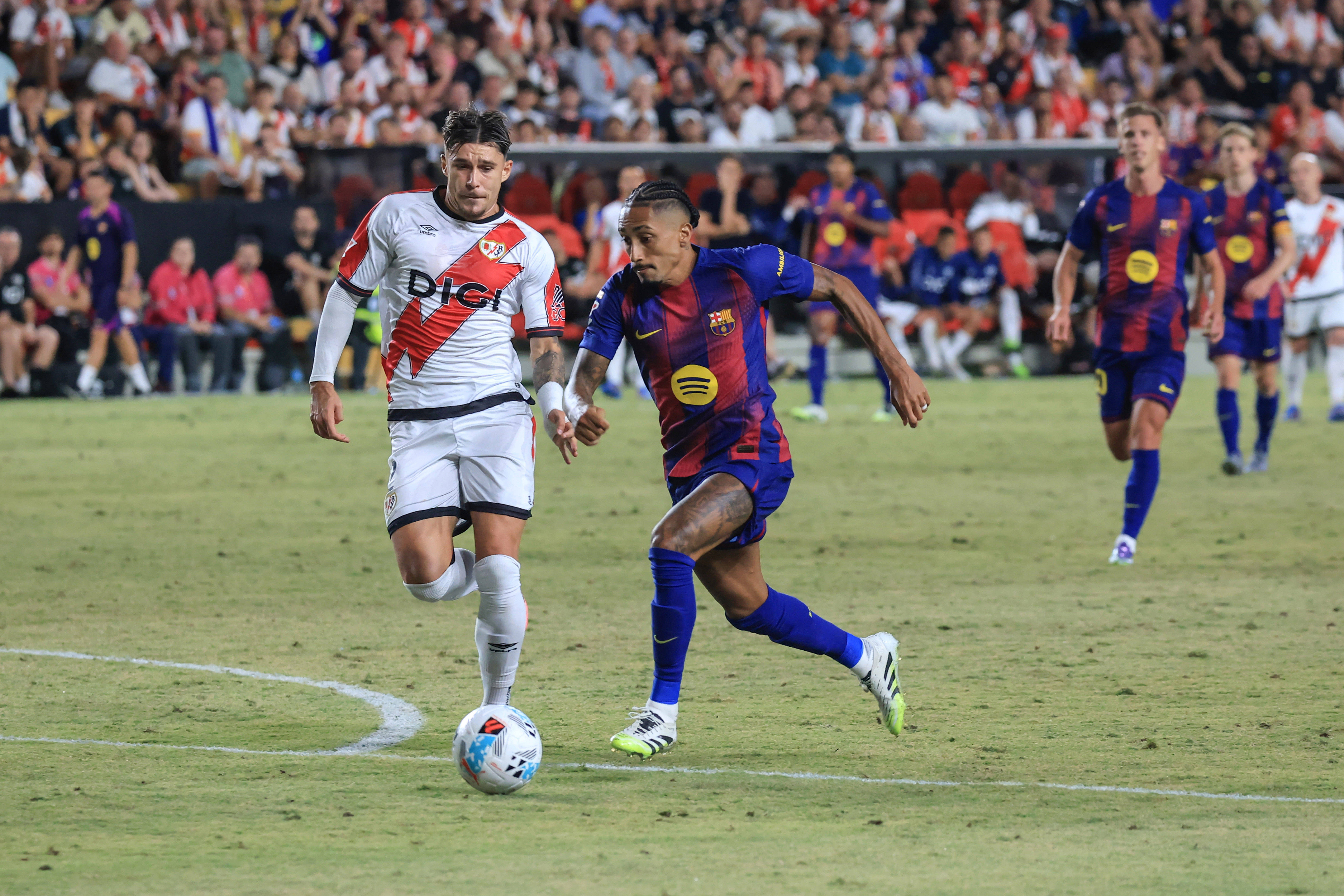 Meciul carierei pentru Andrei Rațiu? "Poate demonstra de ce este urmărit de Barcelona"