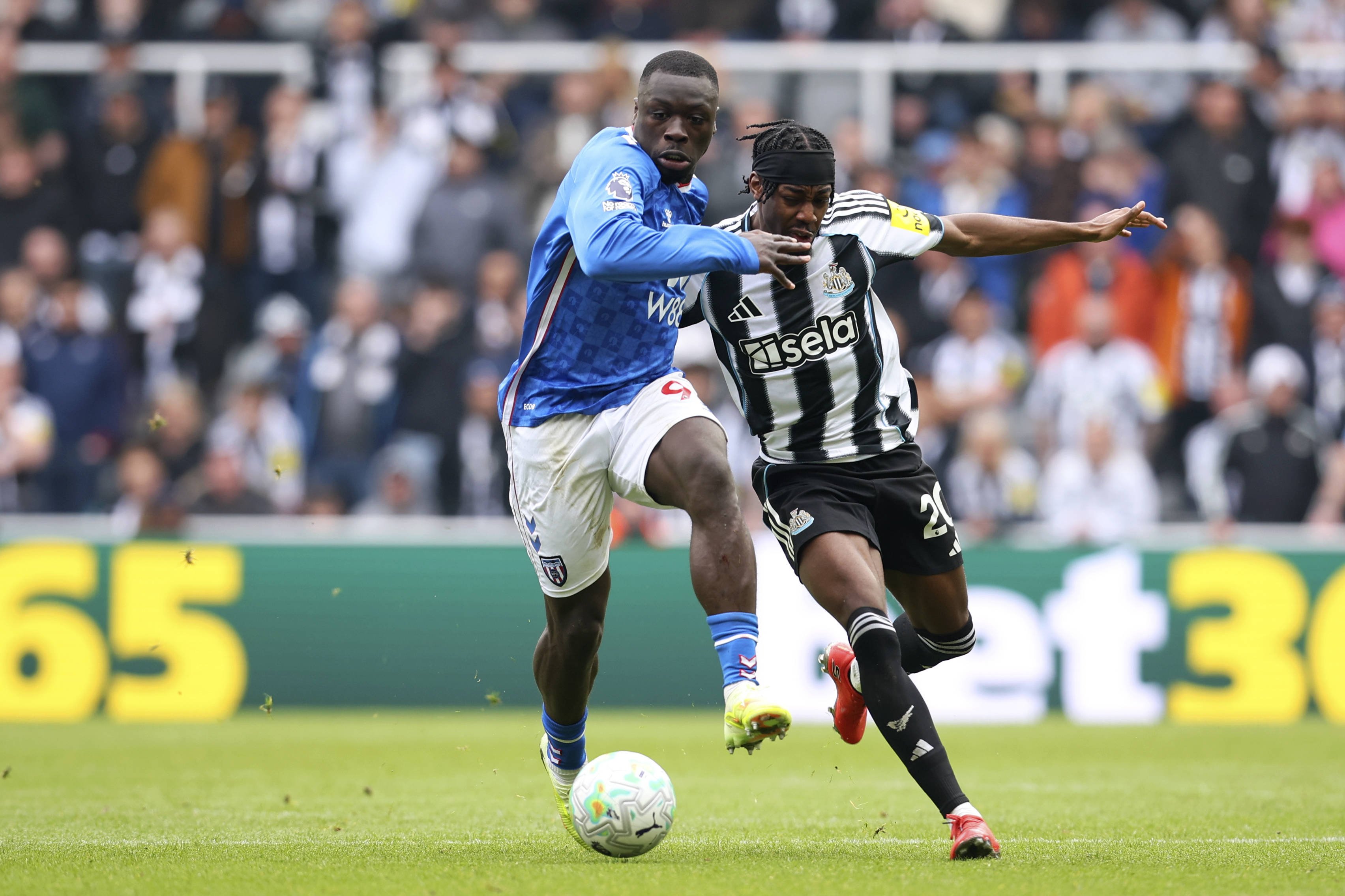 ȘOC în '90 pe St. James Park în Newcastle - Sunderland, cu un 1-9 de poveste în Tyne–Wear derby, ACUM pe VOYO!