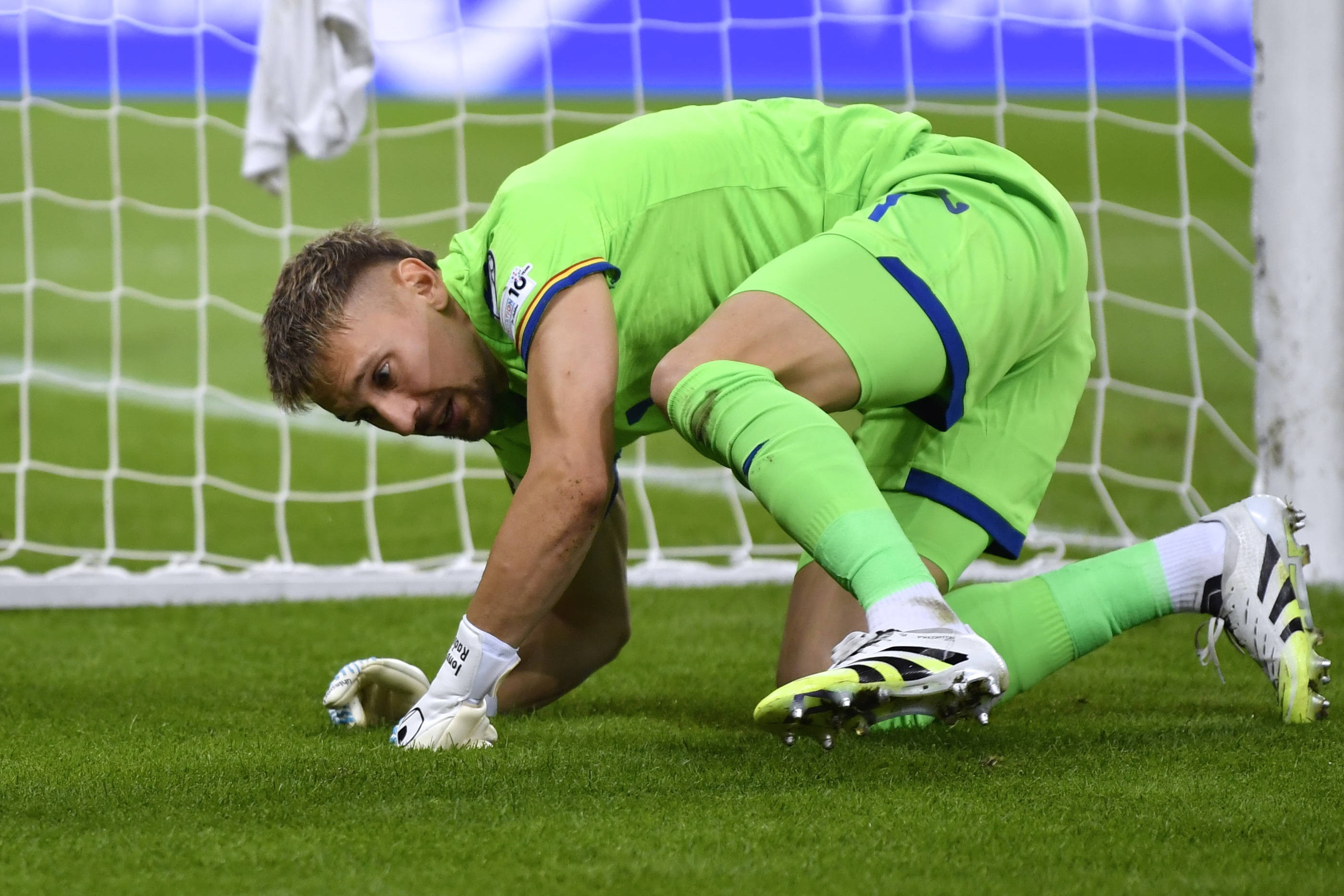 Mircea Lucescu a decis! Ce se întâmplă cu portarii chemați de urgență la națională după revenirea lui Ionuț Radu