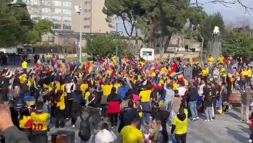 Turcia - România, de la 19:00 | Atmosferă superbă la Istanbul și primul ”11” al lui Lucescu