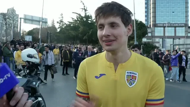 Turcia - România | Un fan al României promite că își va tatua chipul lui Mircea Lucescu în cazul unei victorii