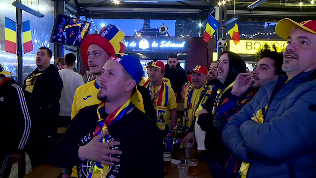 Bucureștenii s-au strâns la Obor să vadă Turcia - România. Ce au făcut când la Istanbul se intona Imnul Național