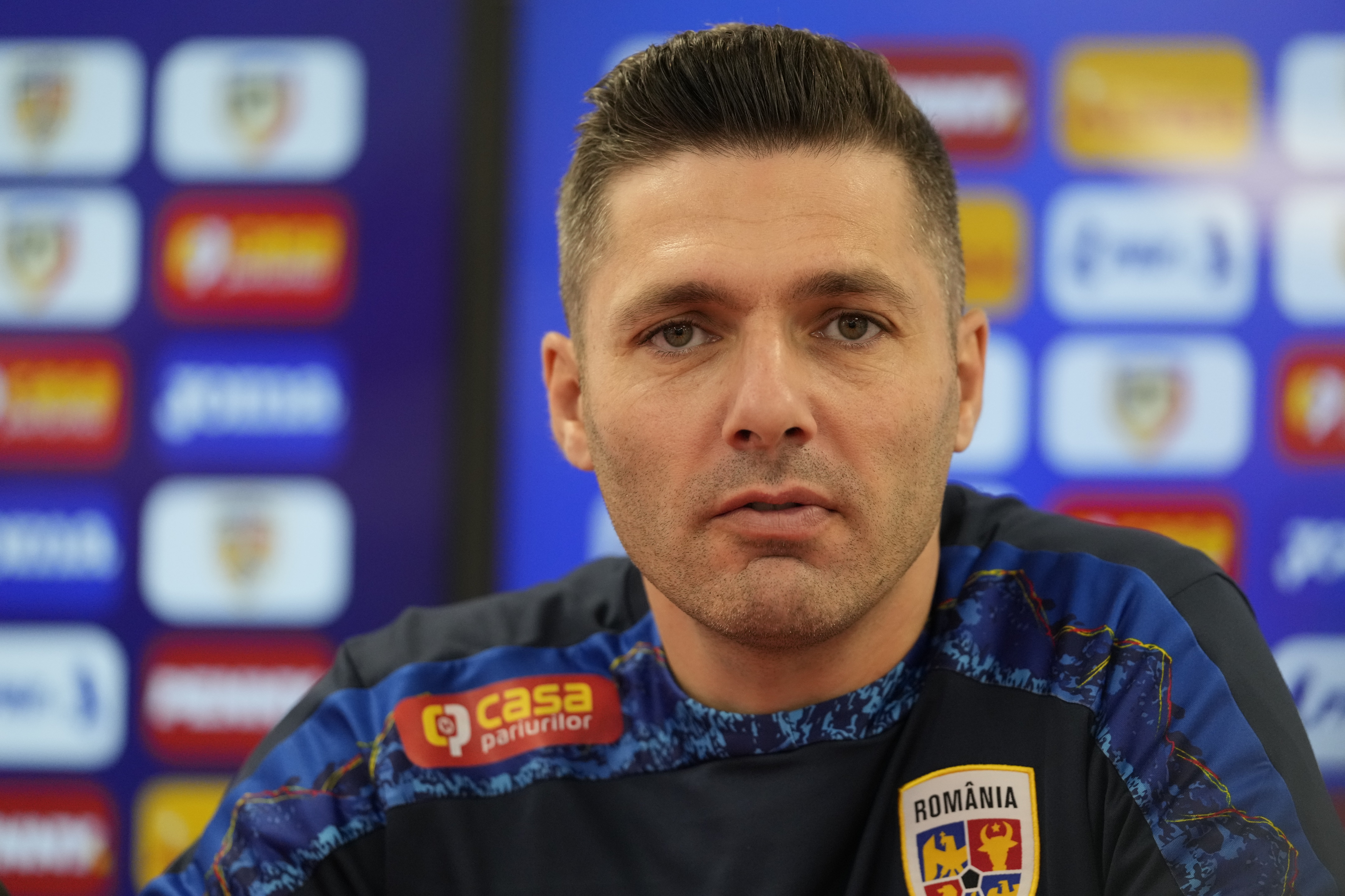 Fază șocantă: Costin Curelea, eliminat în meciul cu Kosovo U21 după o decizie de noaptea minții