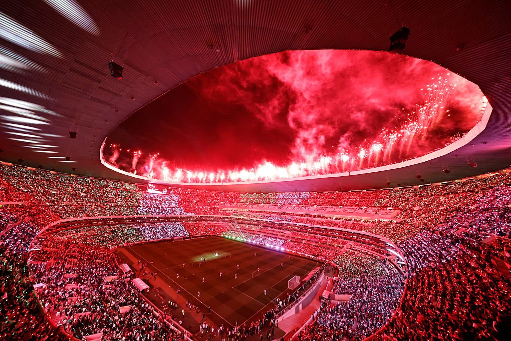 Tragedie înainte de Mondial, la inaugurarea "bijuteriei" Estadio Azteca. Un suporter a murit