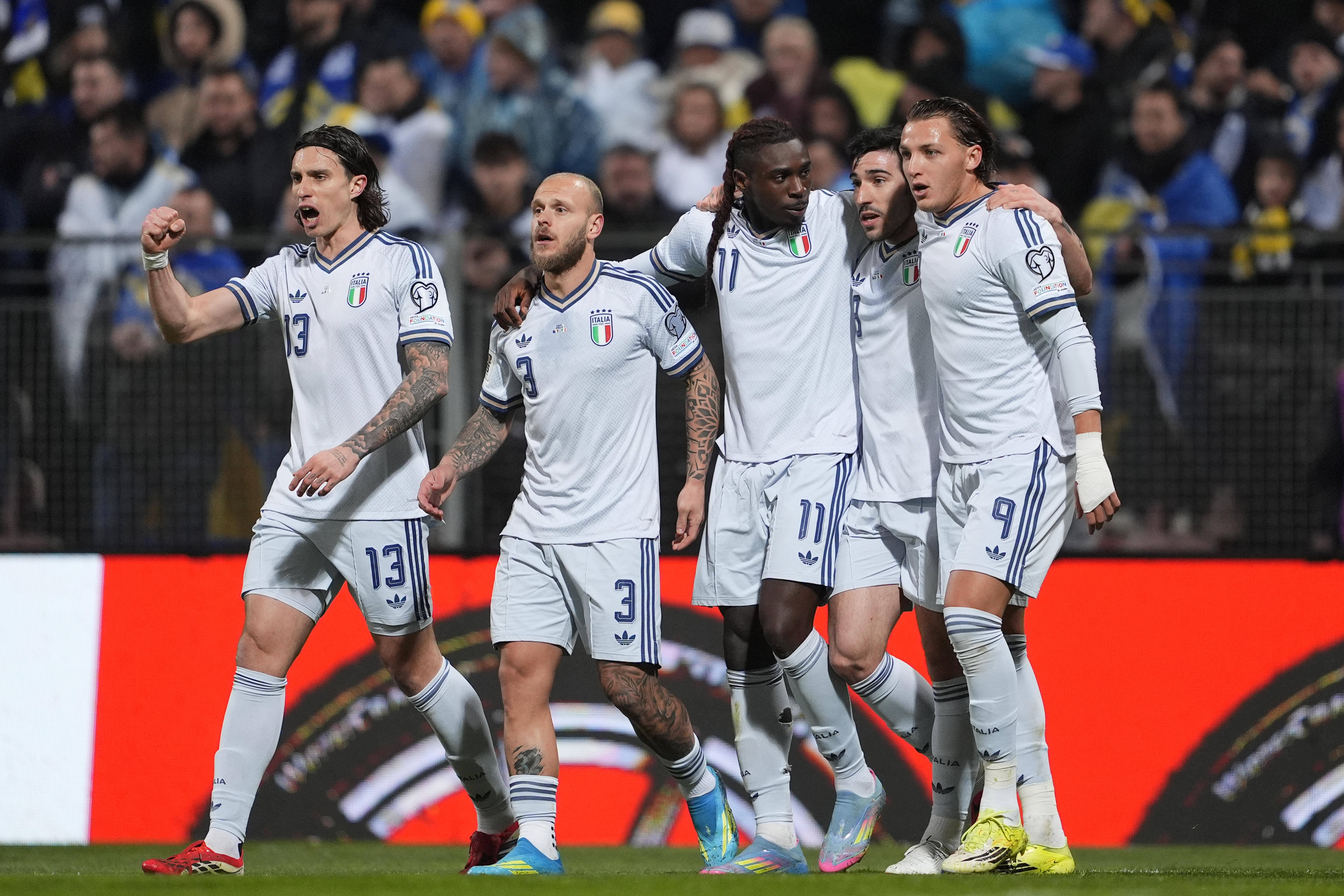 Bosnia - Italia pentru calificarea la Campionatul Mondial de Fotbal 2026. GOOOOL Italia! Cehia - Danemarca 1-0 / Suedia - Polonia 11-0