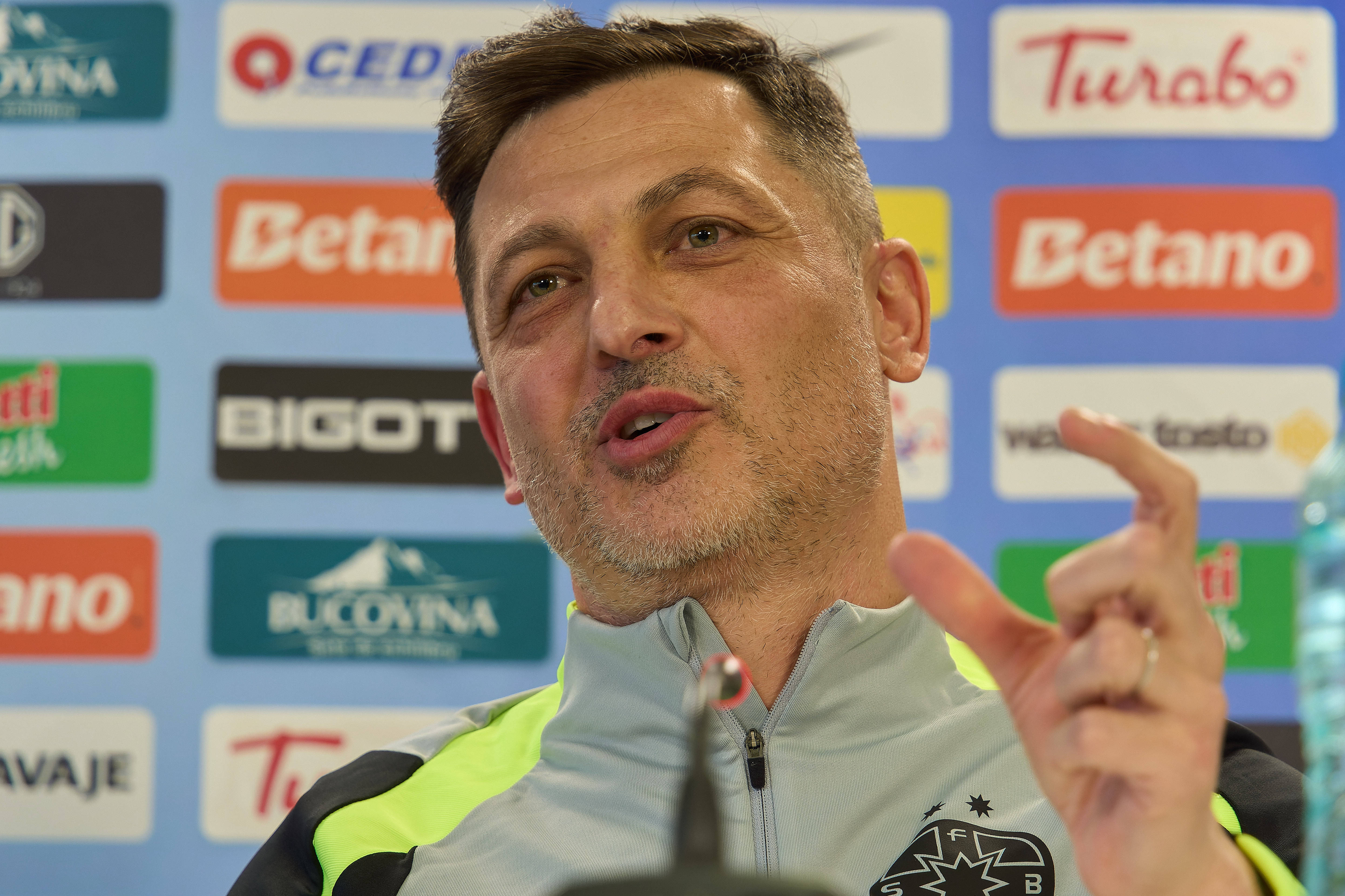 Mirel Rădoi a reacționat, după ce Denis Drăguș a spus că e gata să lucreze din nou cu el