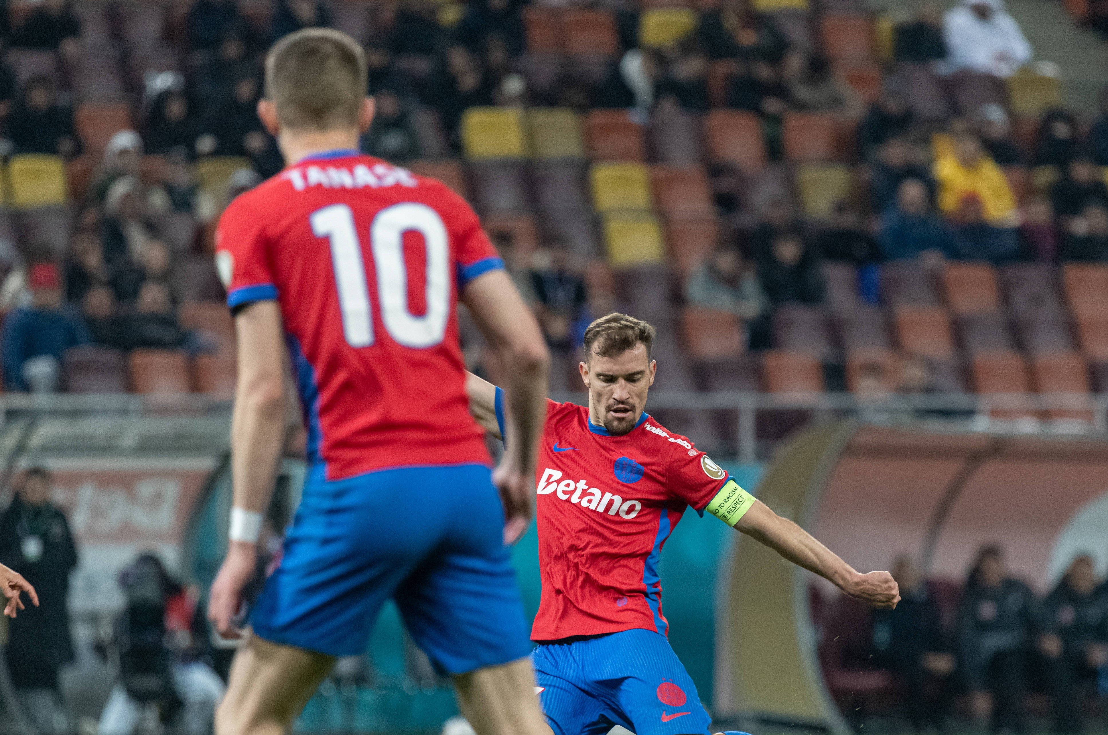 FC Botoșani - FCSB în play-out, de la ora 20:30! Absență de ultimă oră de la echipa campioană