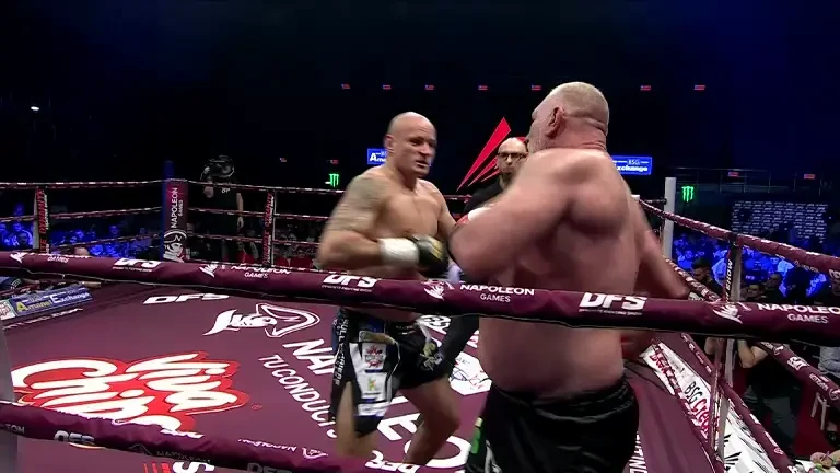 Tolea Ciumac vs. Jon Beceni la DFS 30 | VIDEO cu meciul de la Polivalentă (3 aprilie 2026)